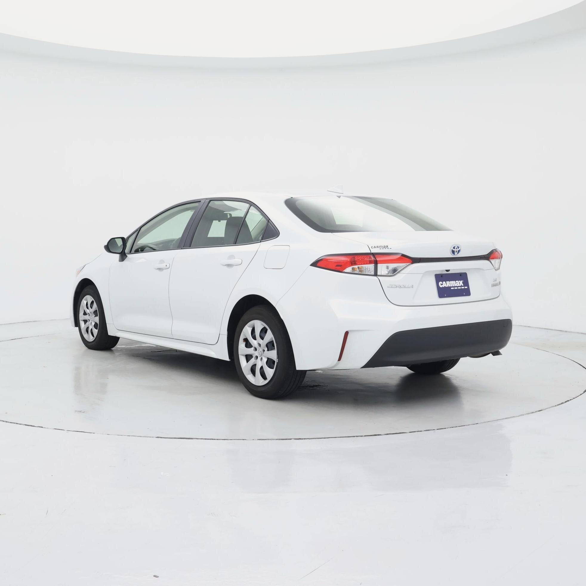 Thumbnail: 2024 Toyota Corolla - 2