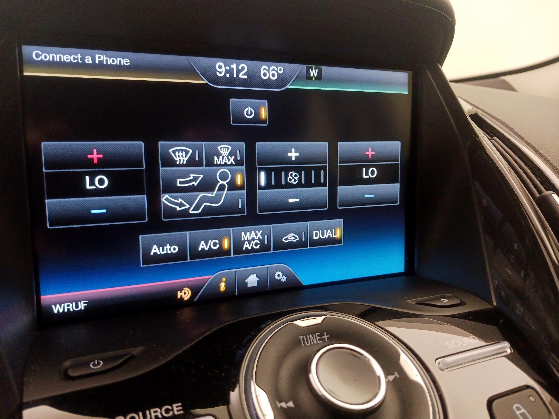 Thumbnail: 2014 Ford Escape - 17