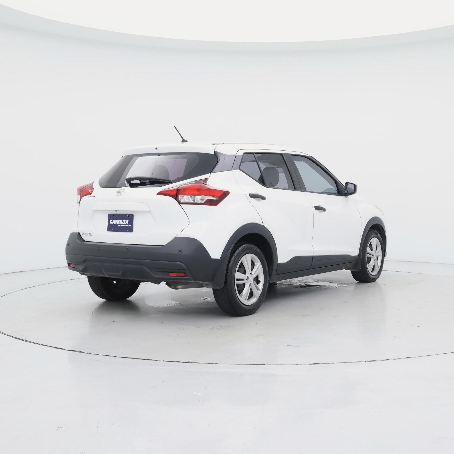 Thumbnail: 2020 Nissan Kicks - 8