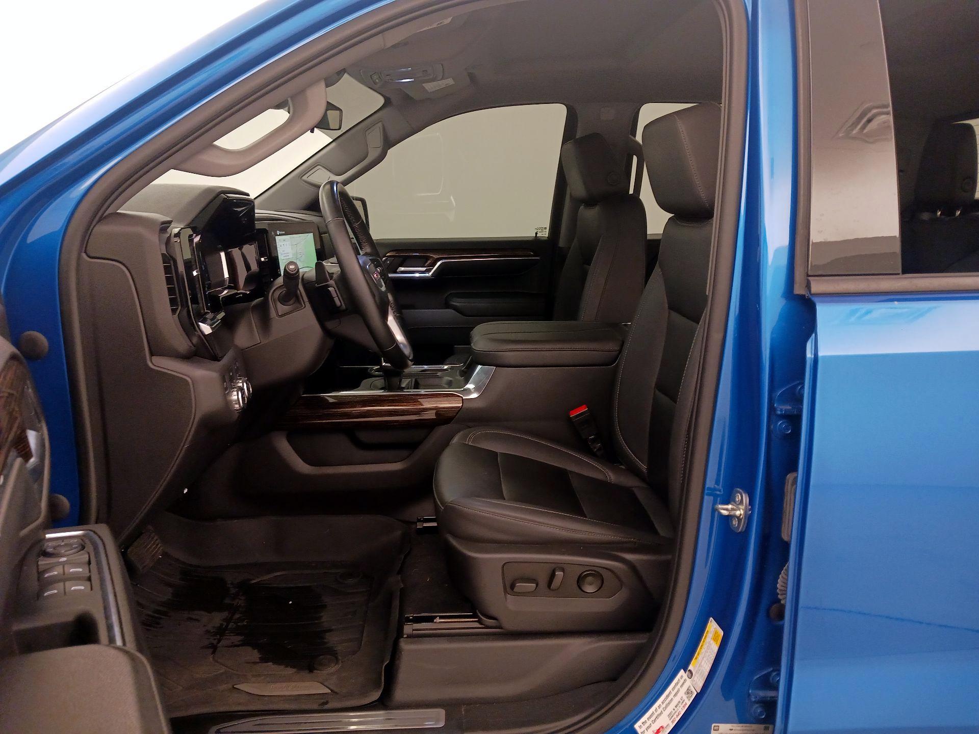 Thumbnail: 2023 GMC Sierra 1500 - 11