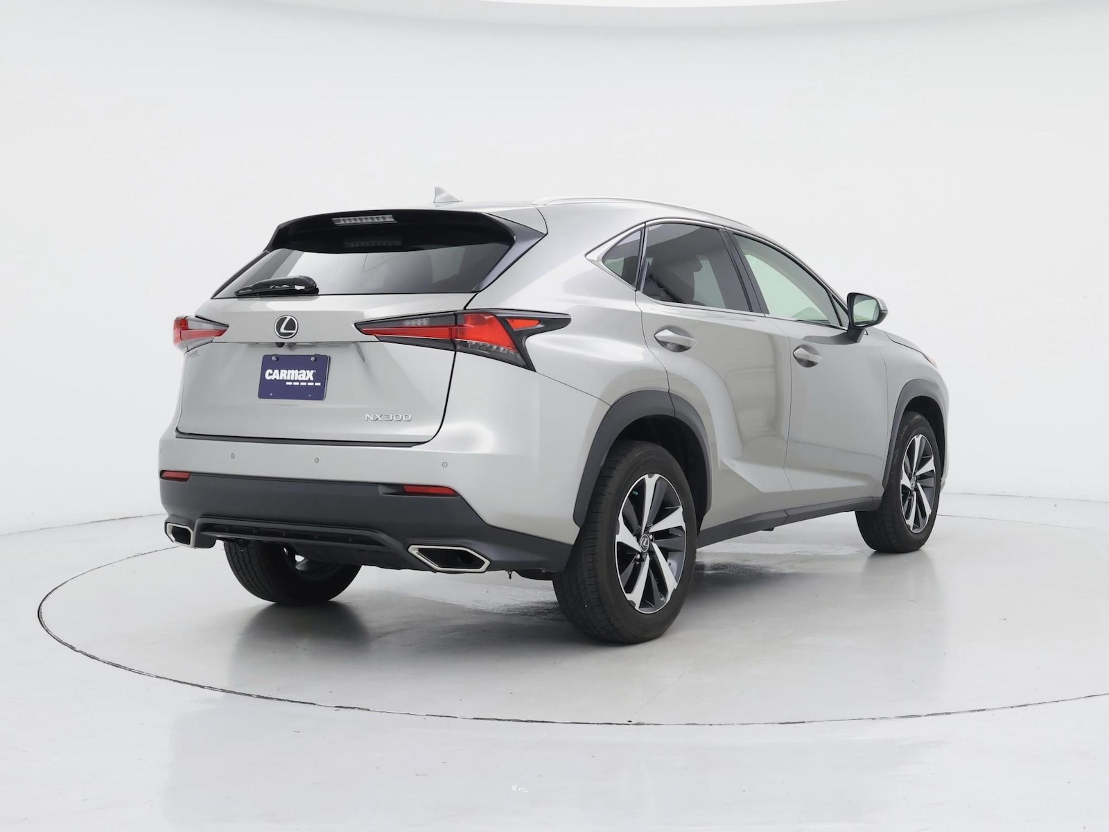 2021 Lexus NX 300 - Photo 9