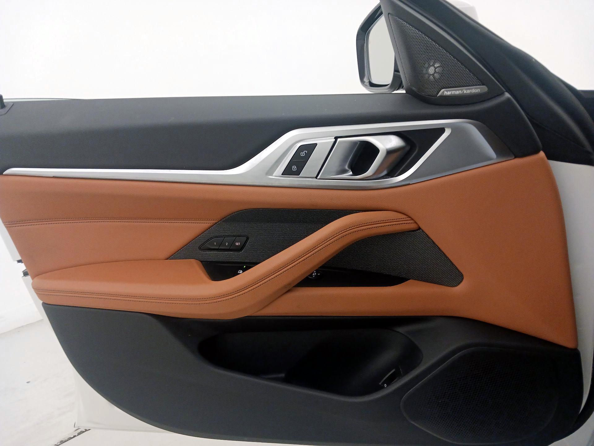 Thumbnail: 2022 BMW i4 - 12