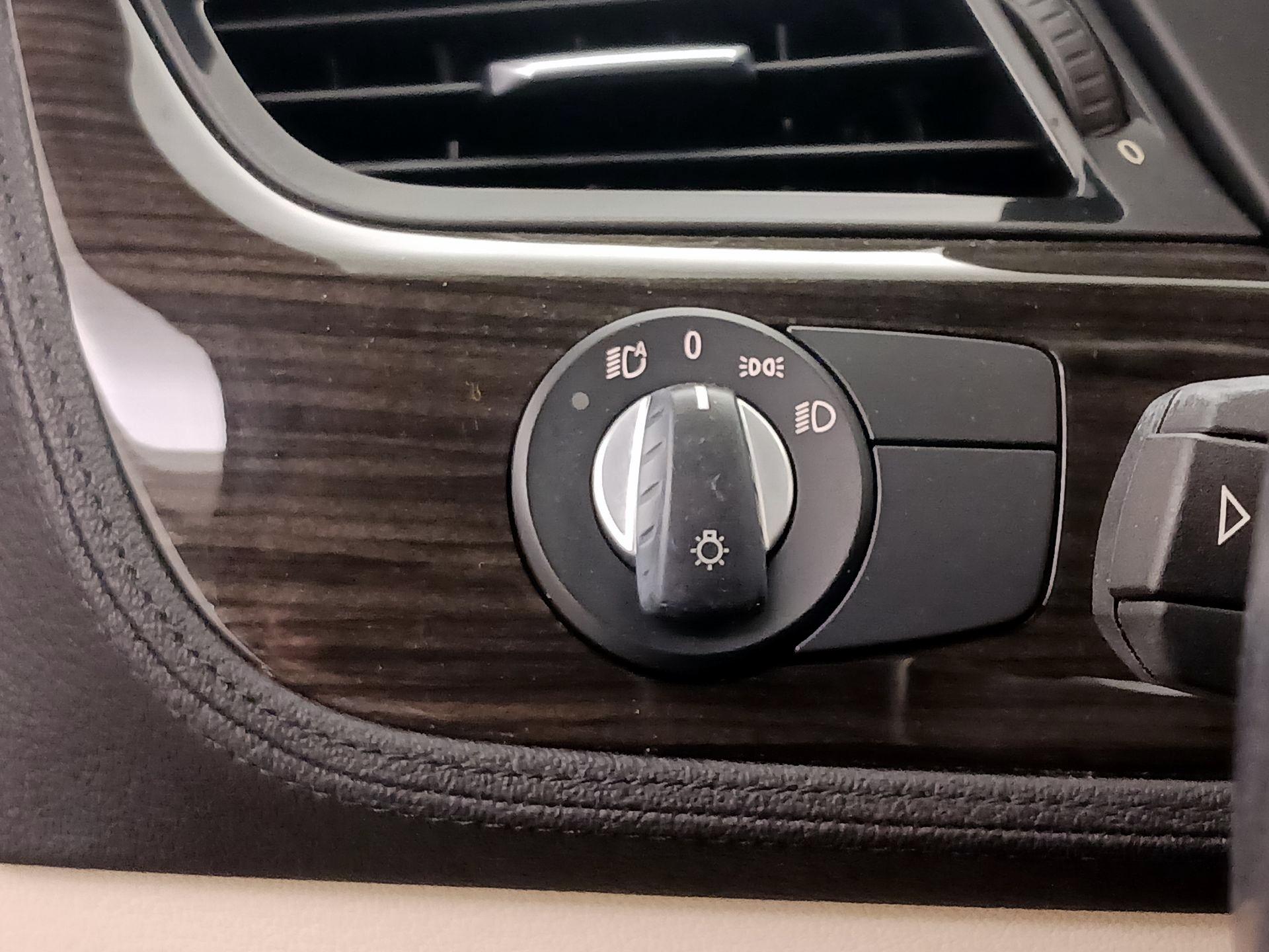 Thumbnail: 2016 BMW Z4 - 13