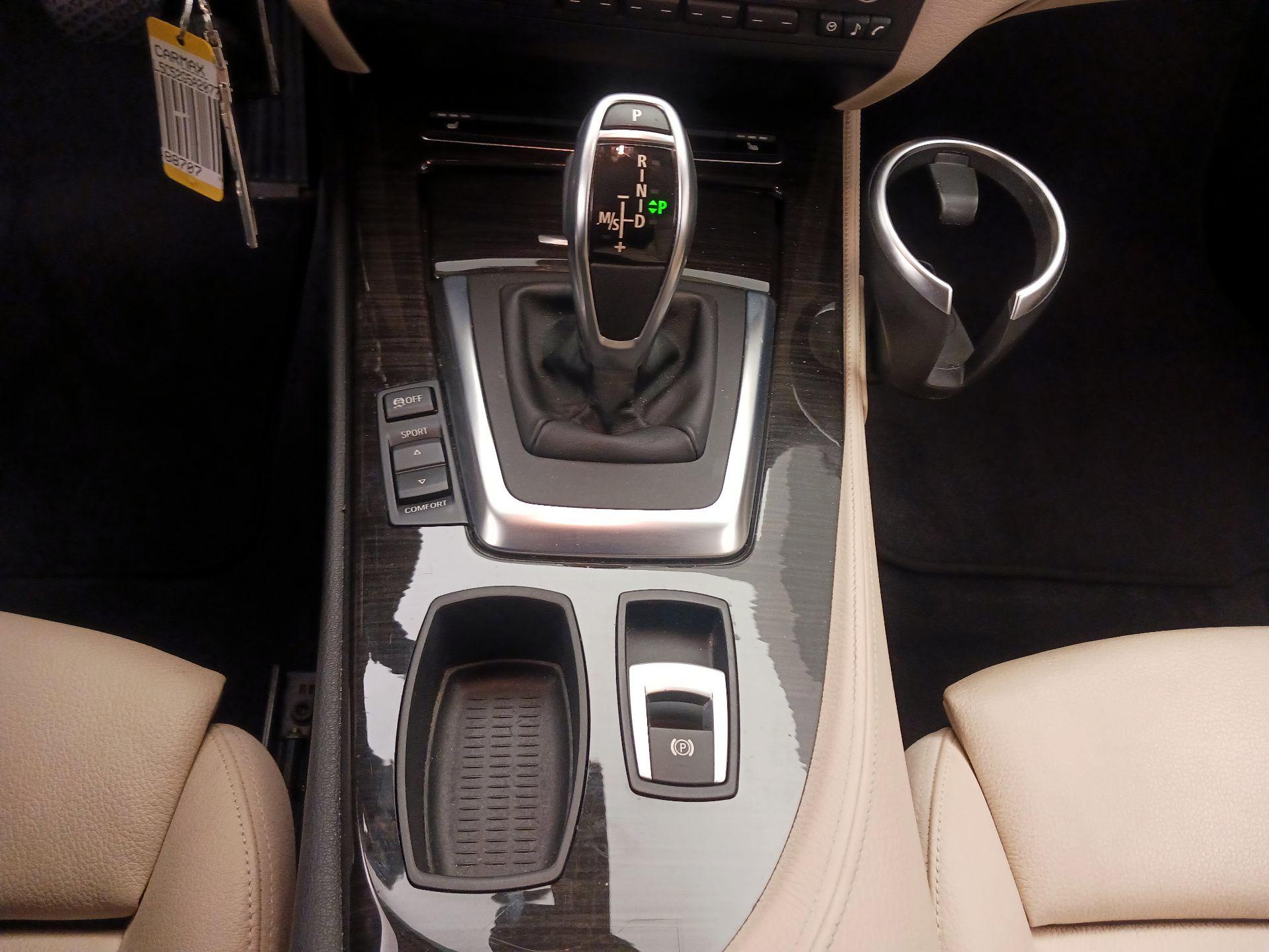 Thumbnail: 2016 BMW Z4 - 16