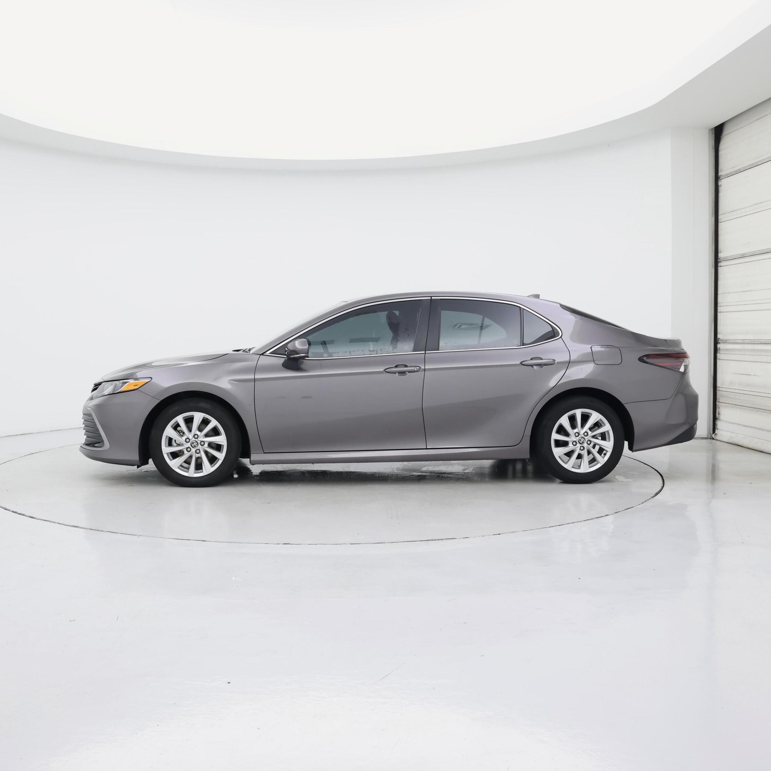 Thumbnail: 2024 Toyota Camry - 3