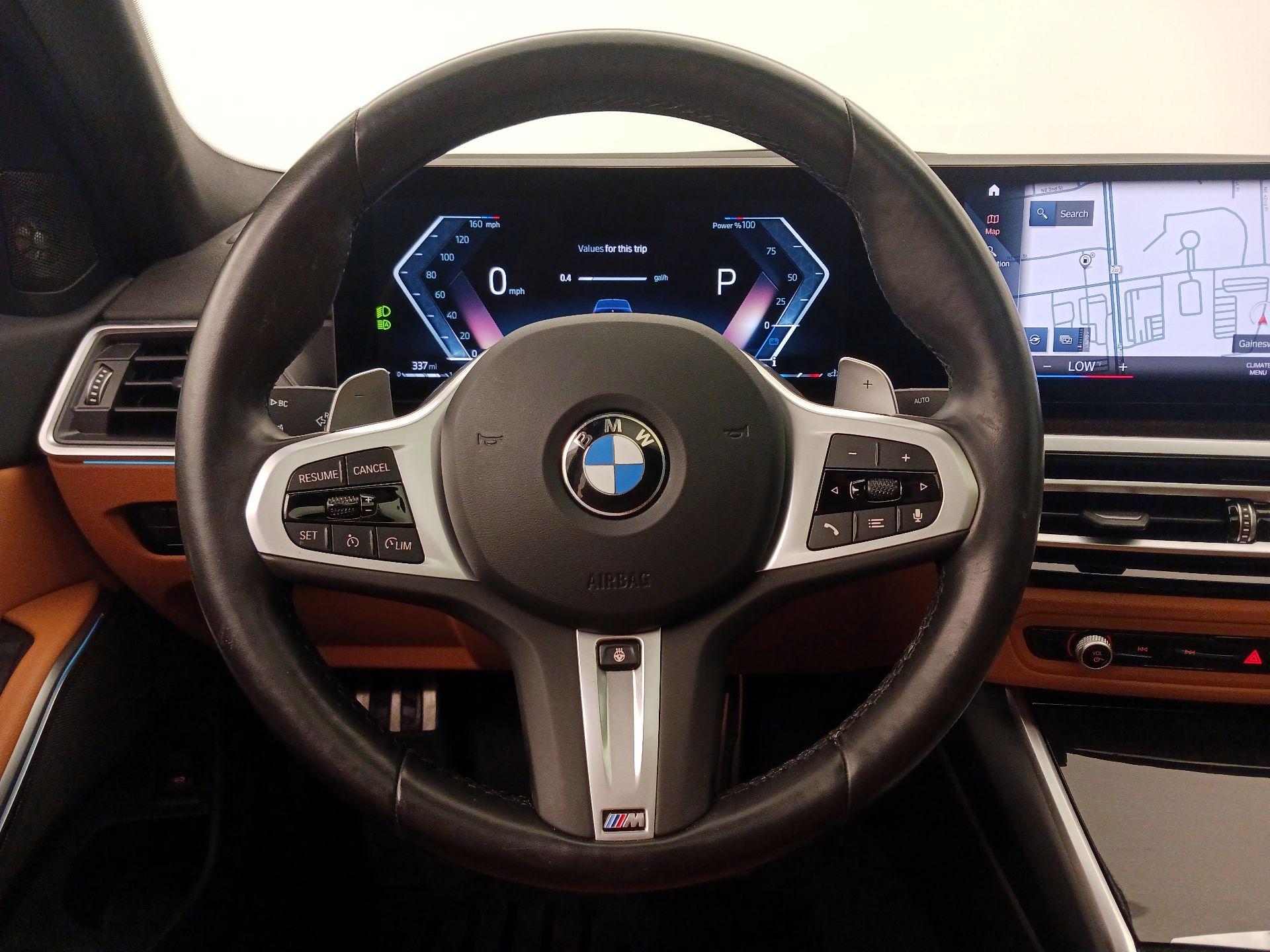 Thumbnail: 2024 BMW 3 Series - 10