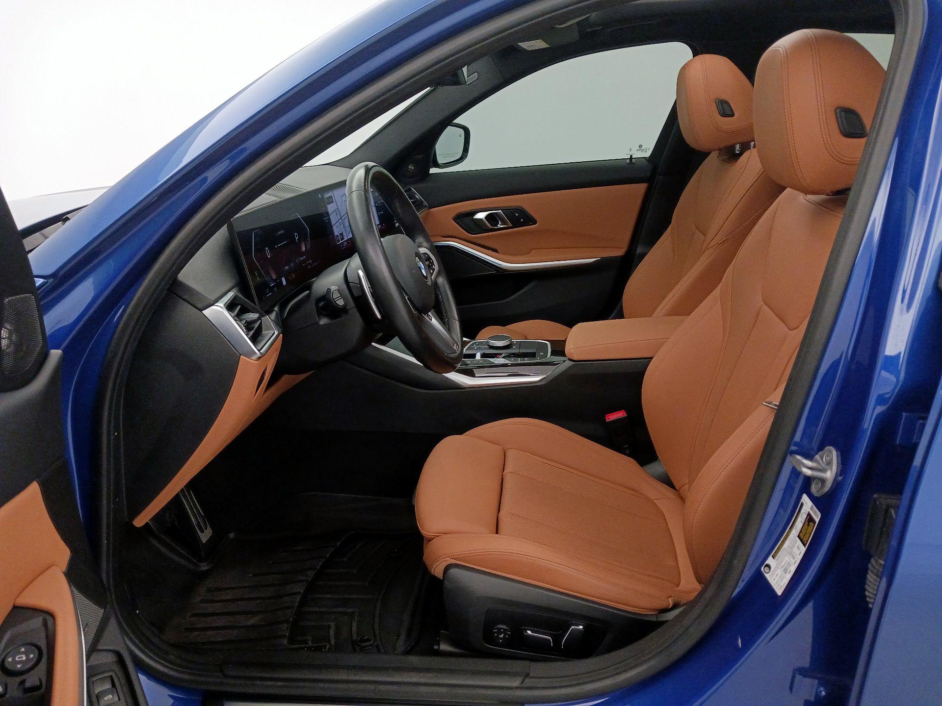 Thumbnail: 2024 BMW 3 Series - 11