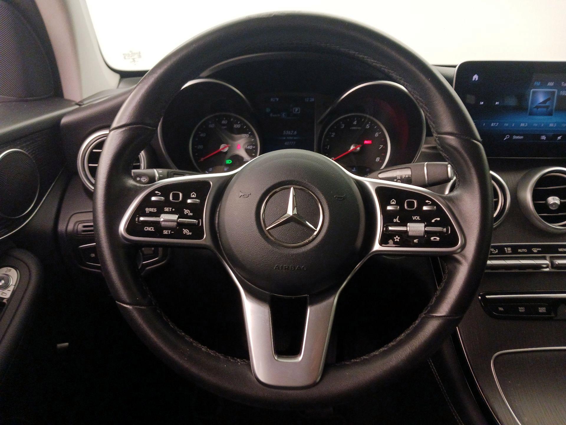 Thumbnail: 2021 Mercedes-Benz GLC - 10