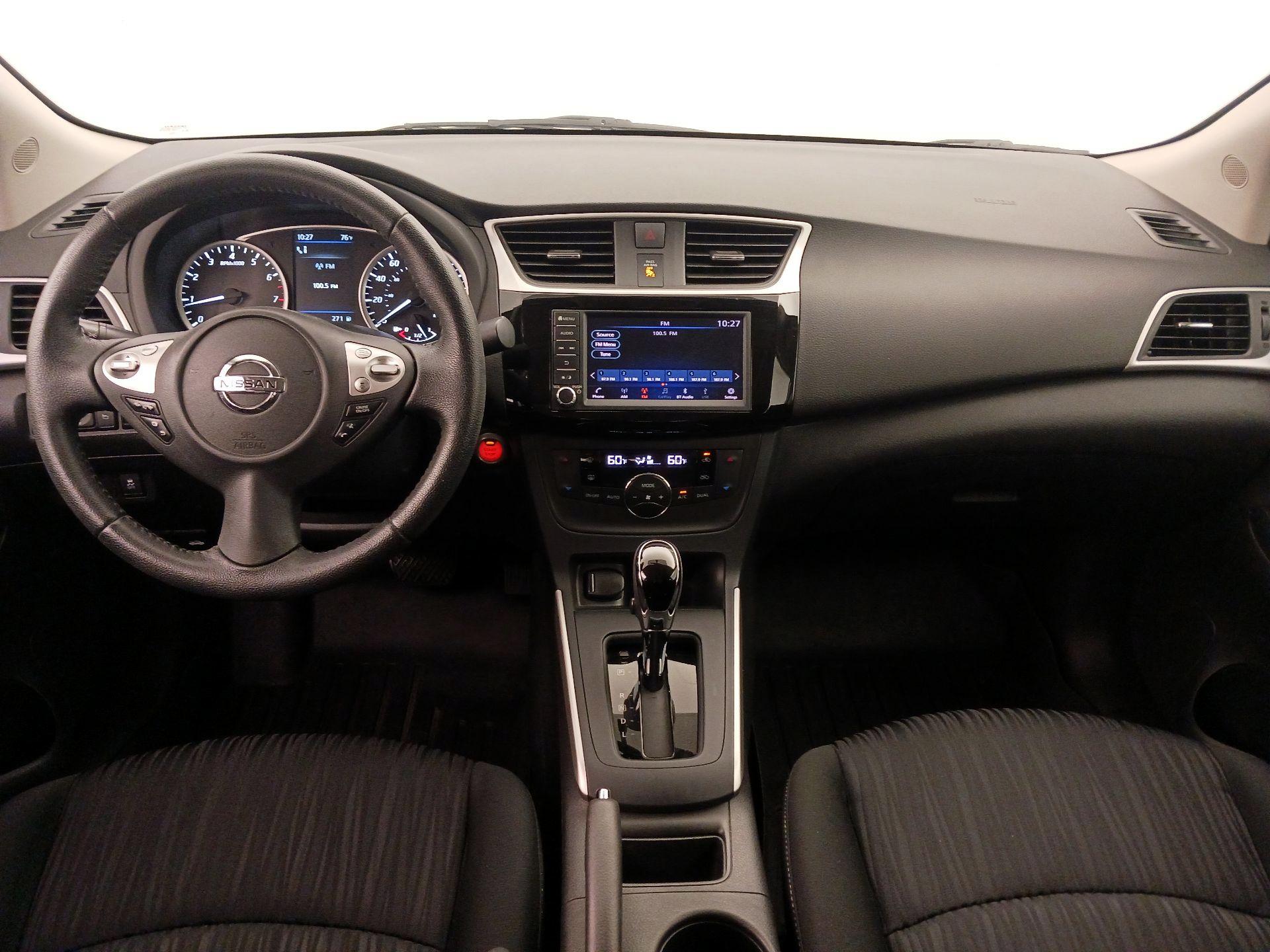 Thumbnail: 2019 Nissan Sentra - 9