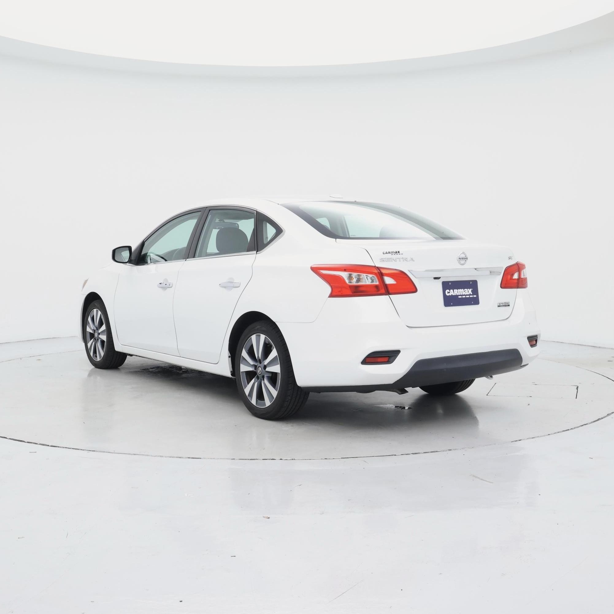 Thumbnail: 2019 Nissan Sentra - 2