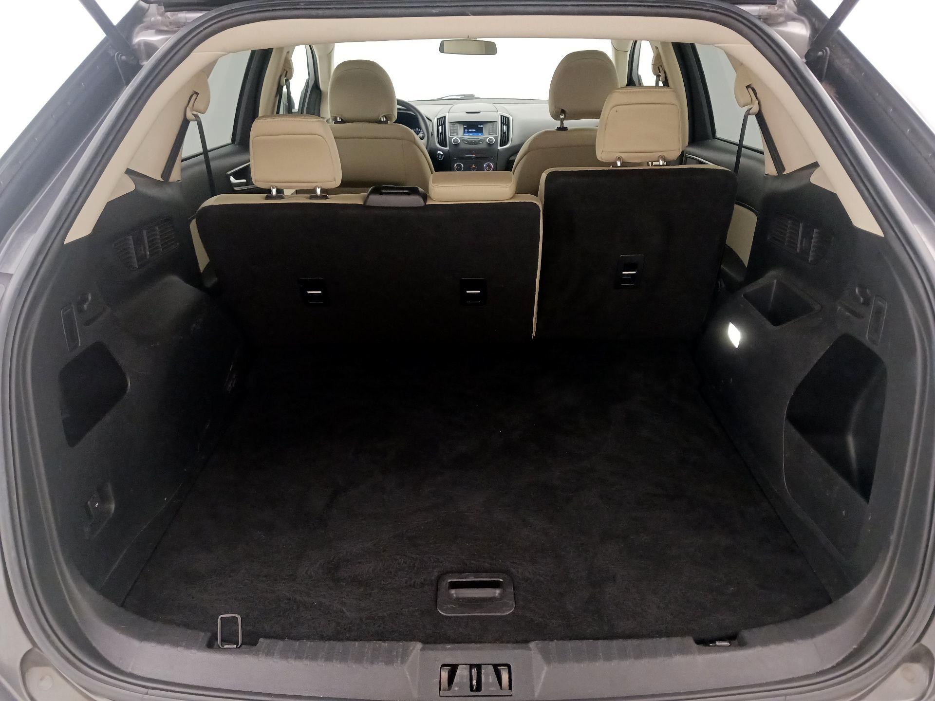 Thumbnail: 2016 Ford Edge - 20
