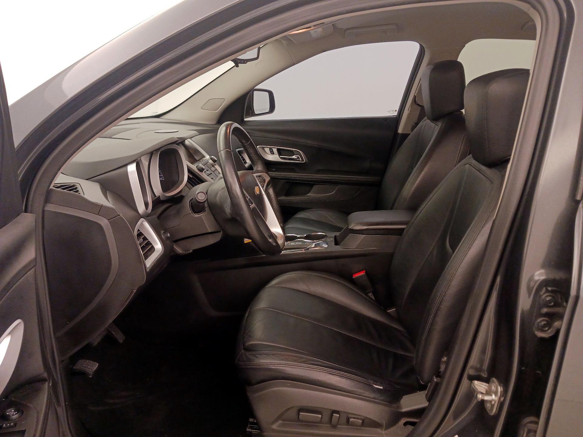 Thumbnail: 2017 Chevrolet Equinox - 11