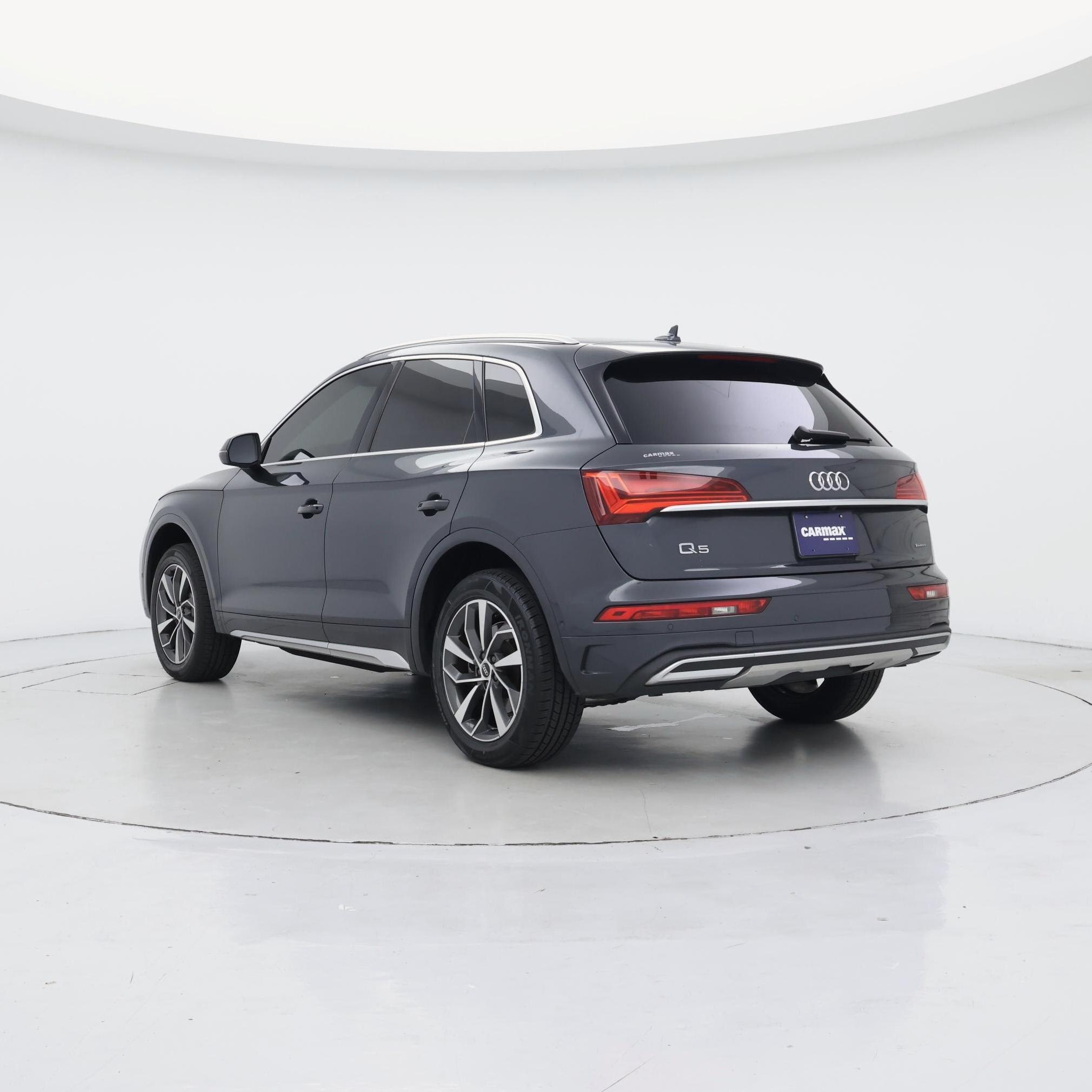 Thumbnail: 2021 Audi Q5 - 2