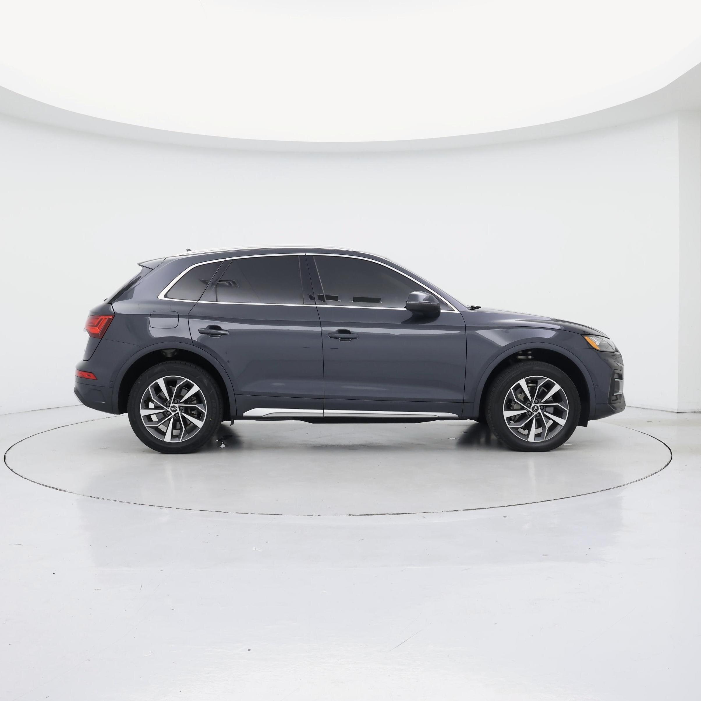 Thumbnail: 2021 Audi Q5 - 7