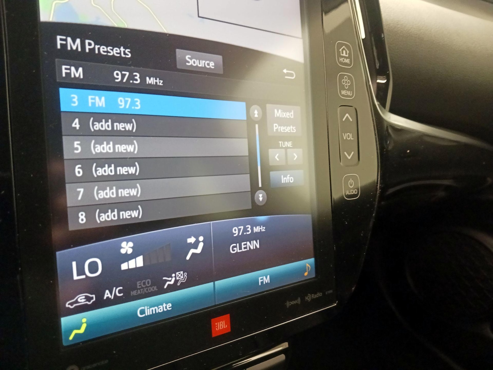 2019 Toyota Prius Limited - Photo 17