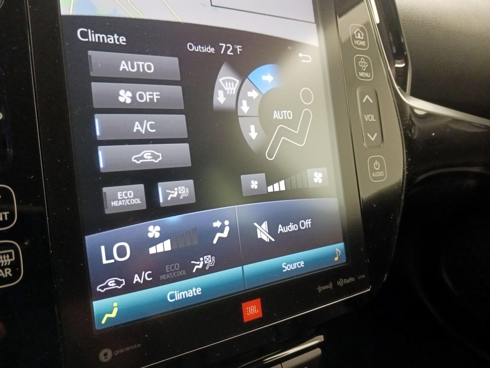 2019 Toyota Prius Limited - Photo 18