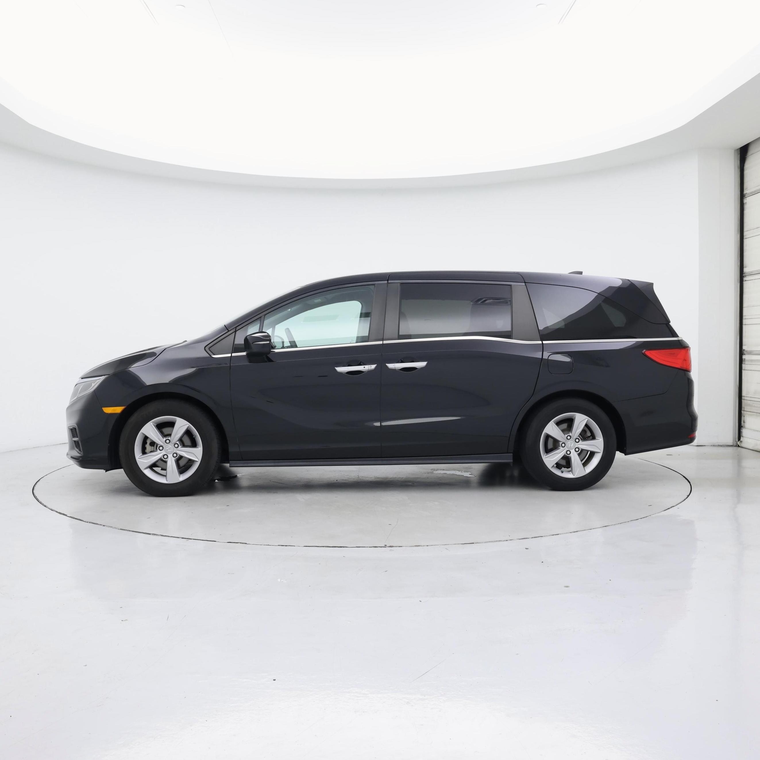 Thumbnail: 2020 Honda Odyssey - 3
