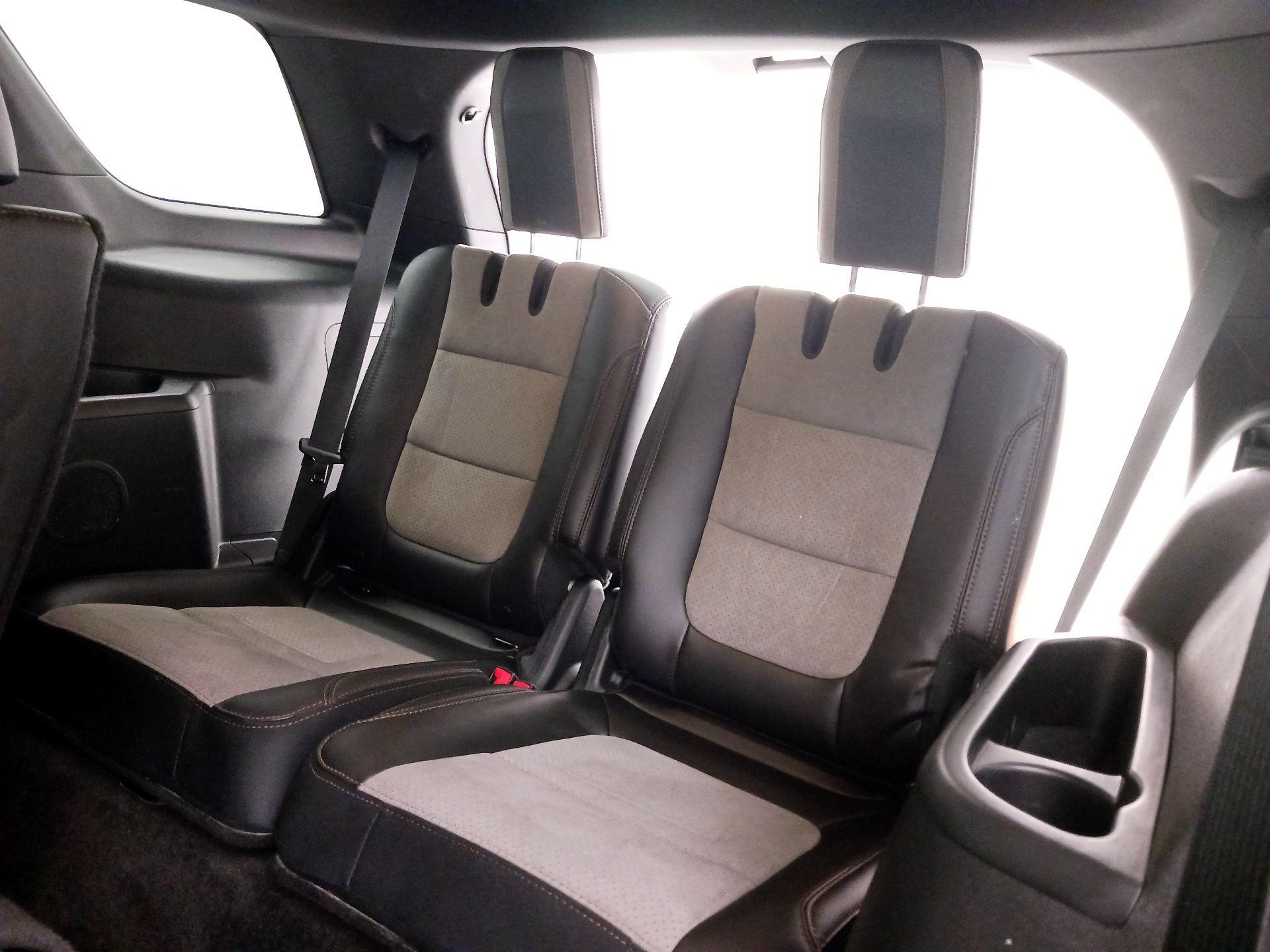 Thumbnail: 2017 Ford Explorer - 19