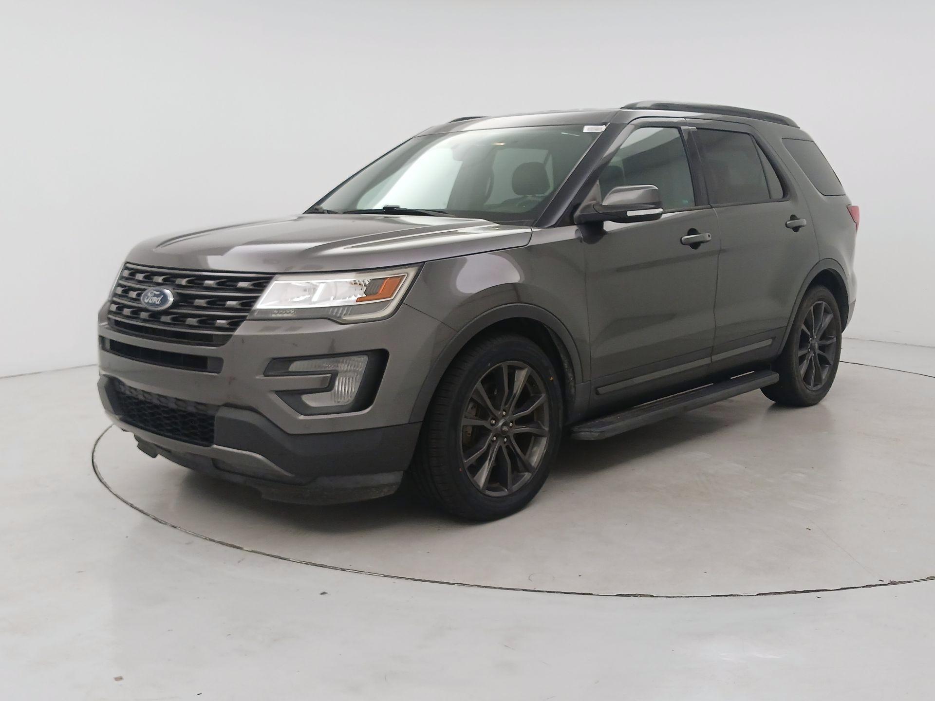 Thumbnail: 2017 Ford Explorer - 3