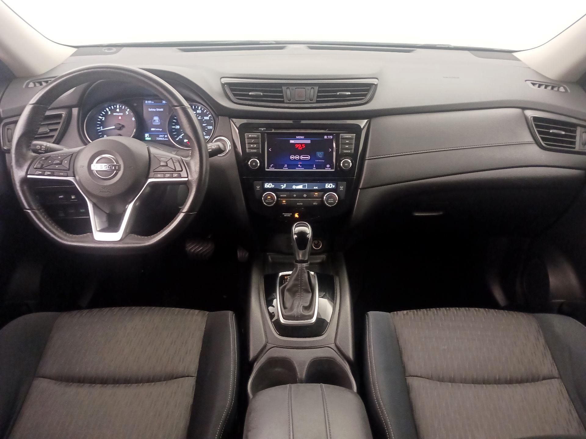 Thumbnail: 2018 Nissan Rogue - 9