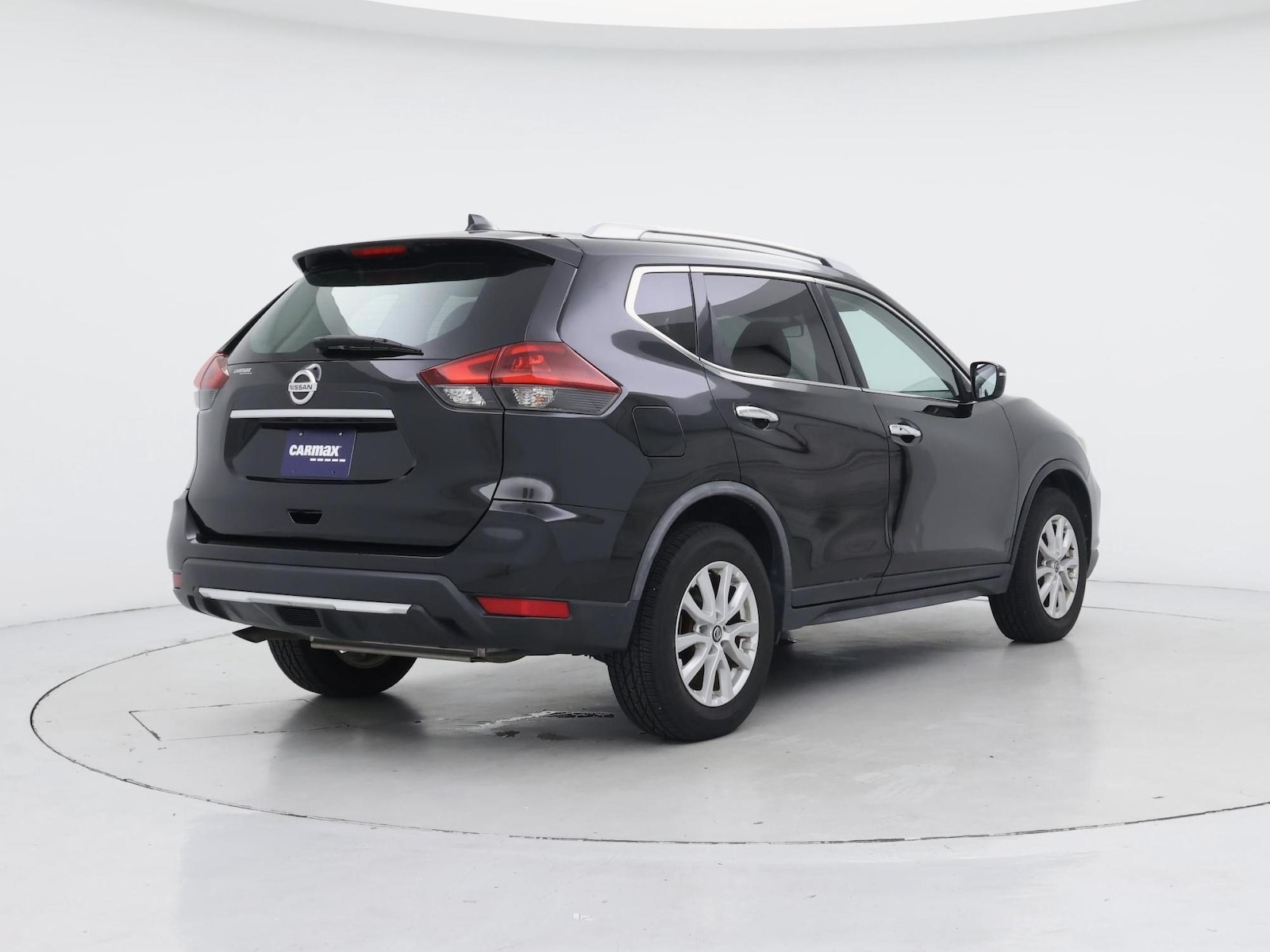 2018 Nissan Rogue SV - Photo 9