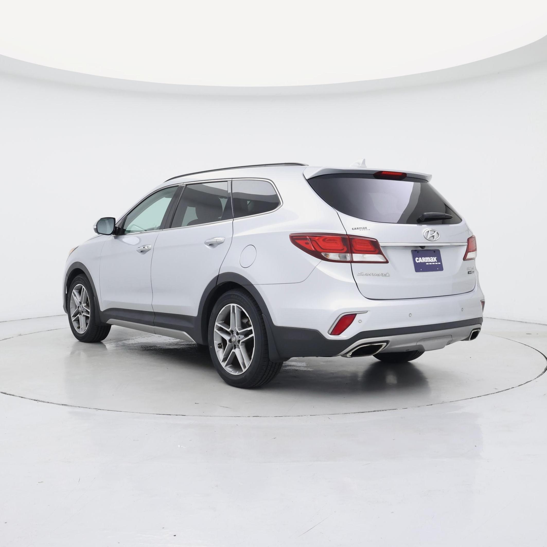 Thumbnail: 2017 Hyundai Santa Fe - 2