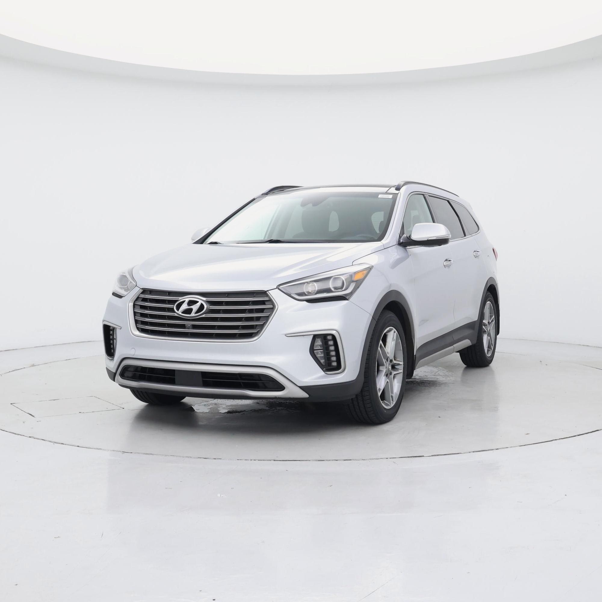 Thumbnail: 2017 Hyundai Santa Fe - 4