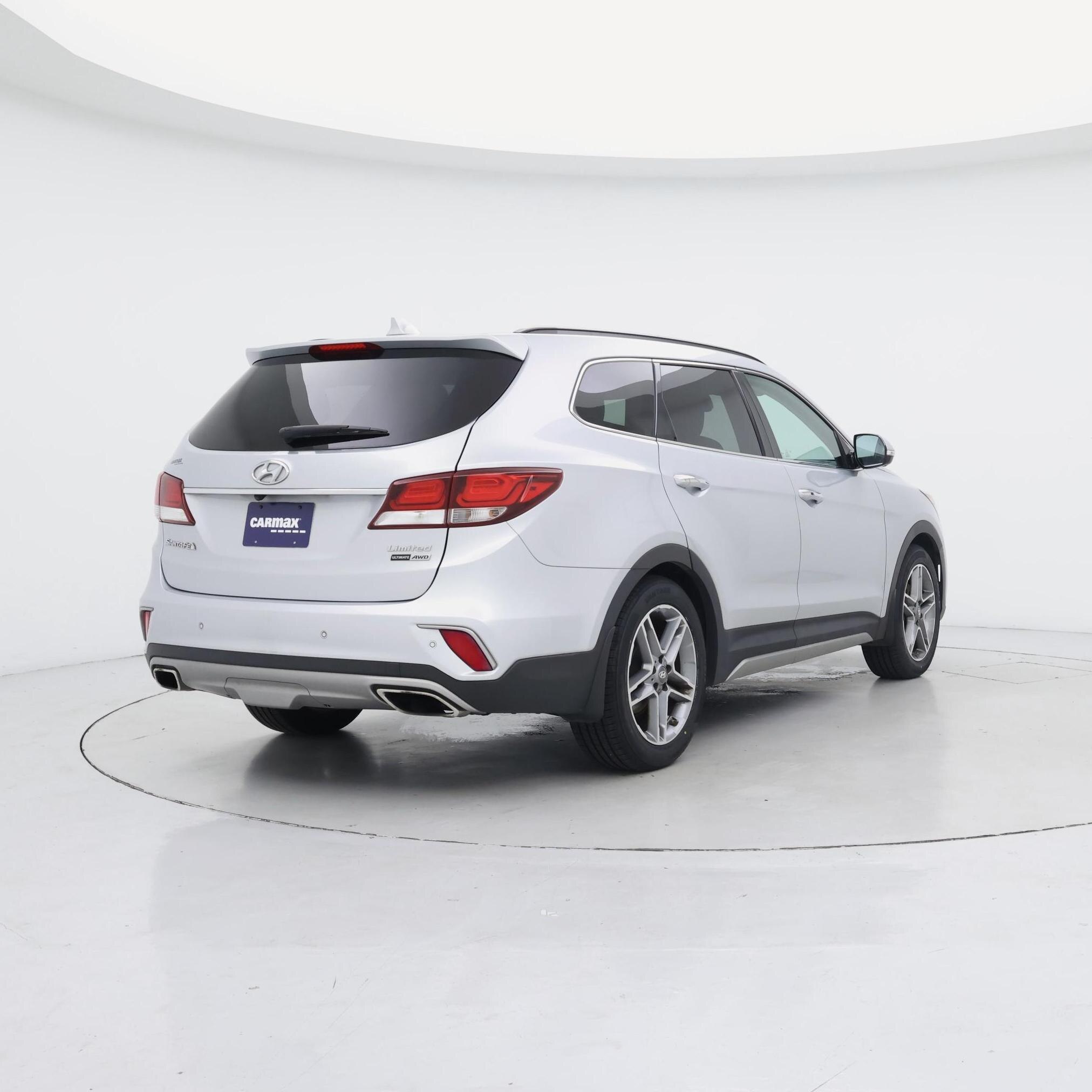 Thumbnail: 2017 Hyundai Santa Fe - 8