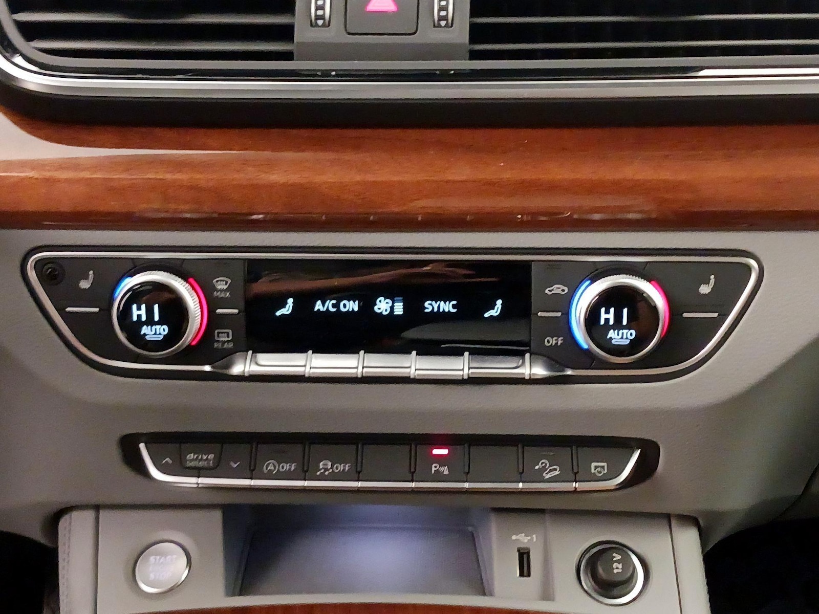 2022 Audi Q5 Premium Plus - Photo 18