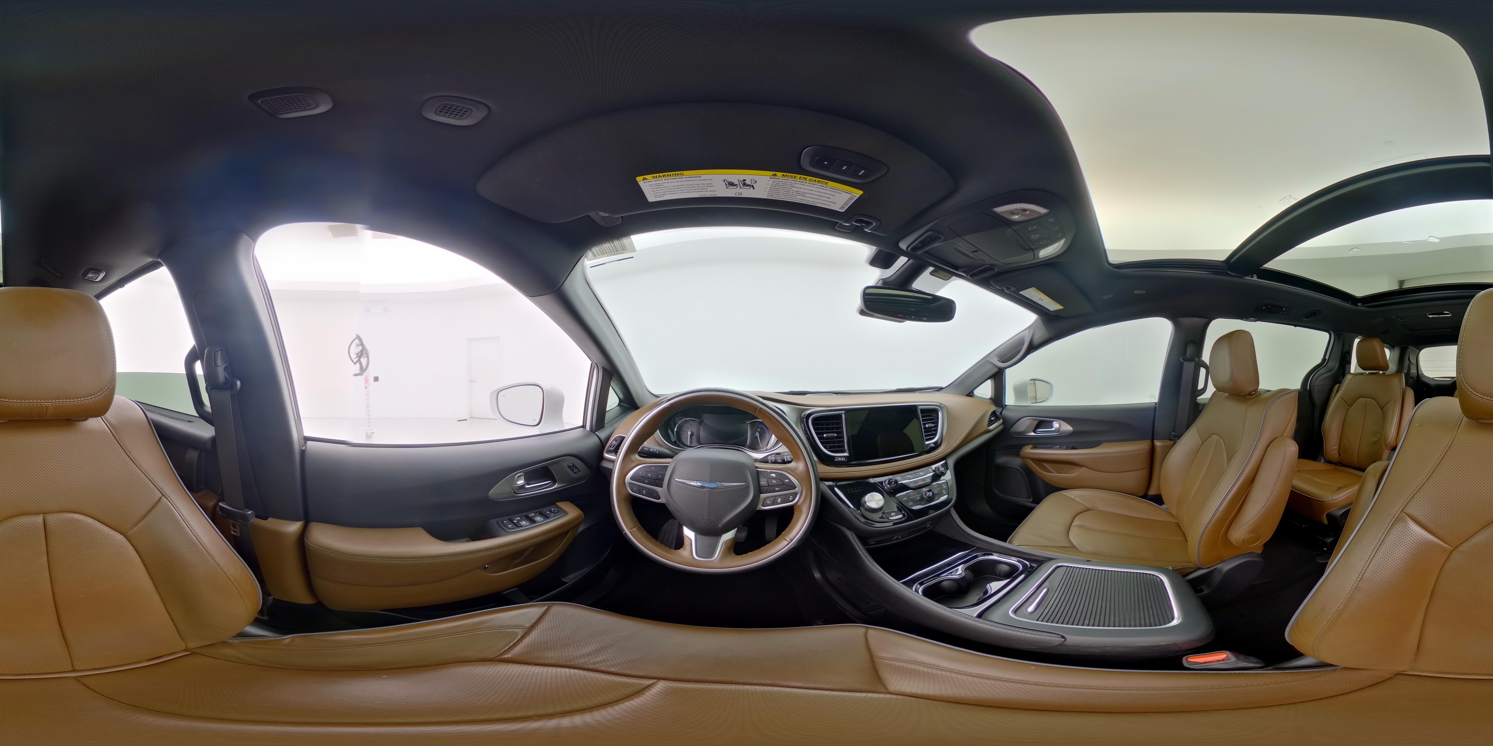 2021 Chrysler Pacifica Hybrid Limited - Photo 30