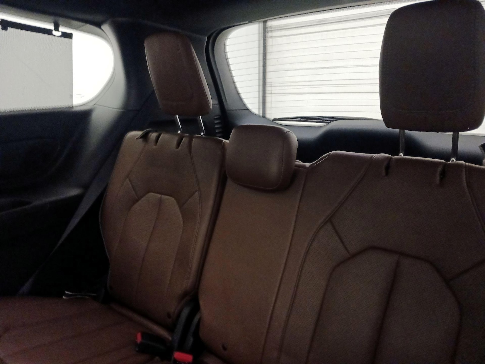 2021 Chrysler Pacifica Hybrid Limited - Photo 23