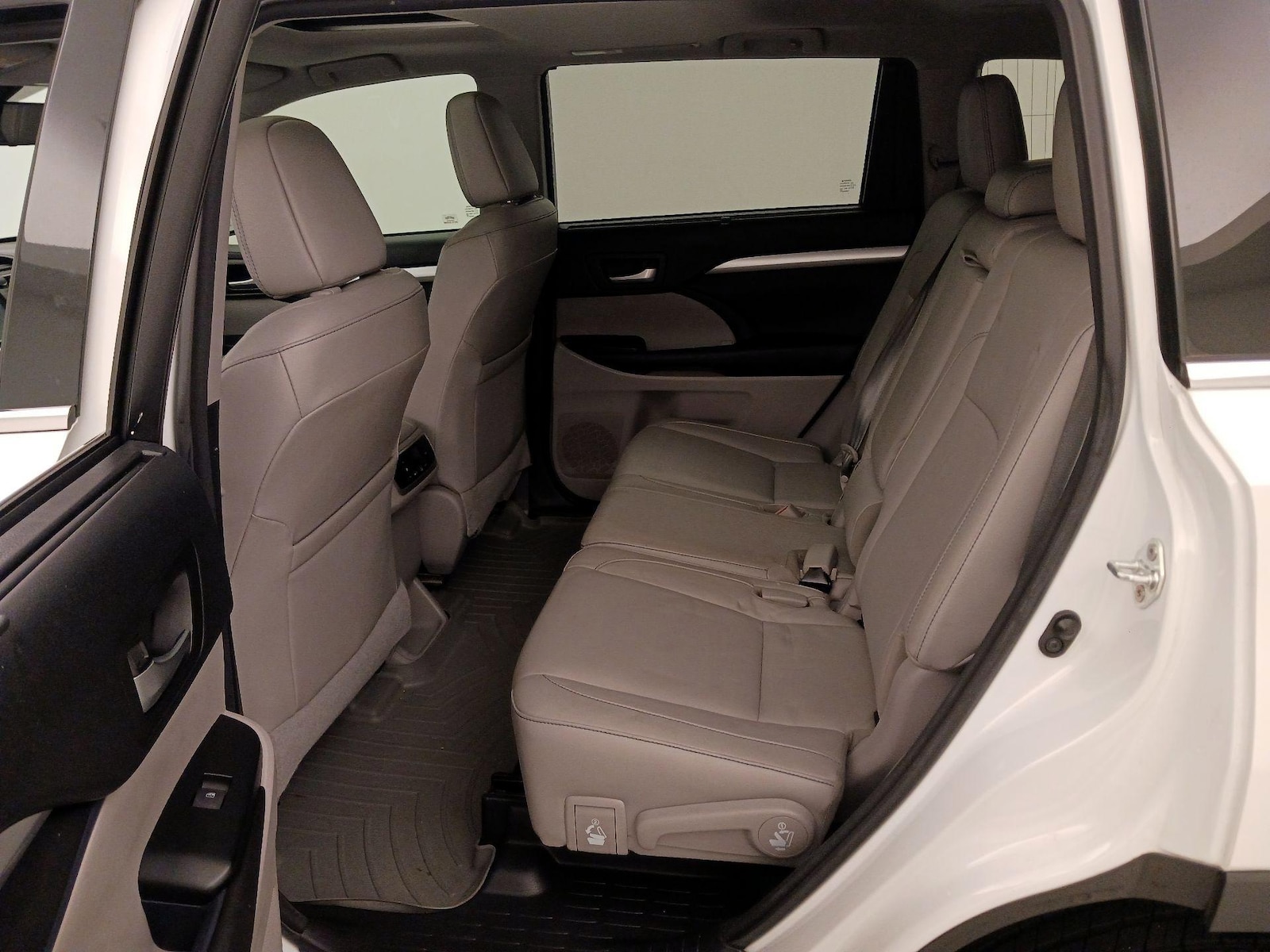 Rear Air Conditioning