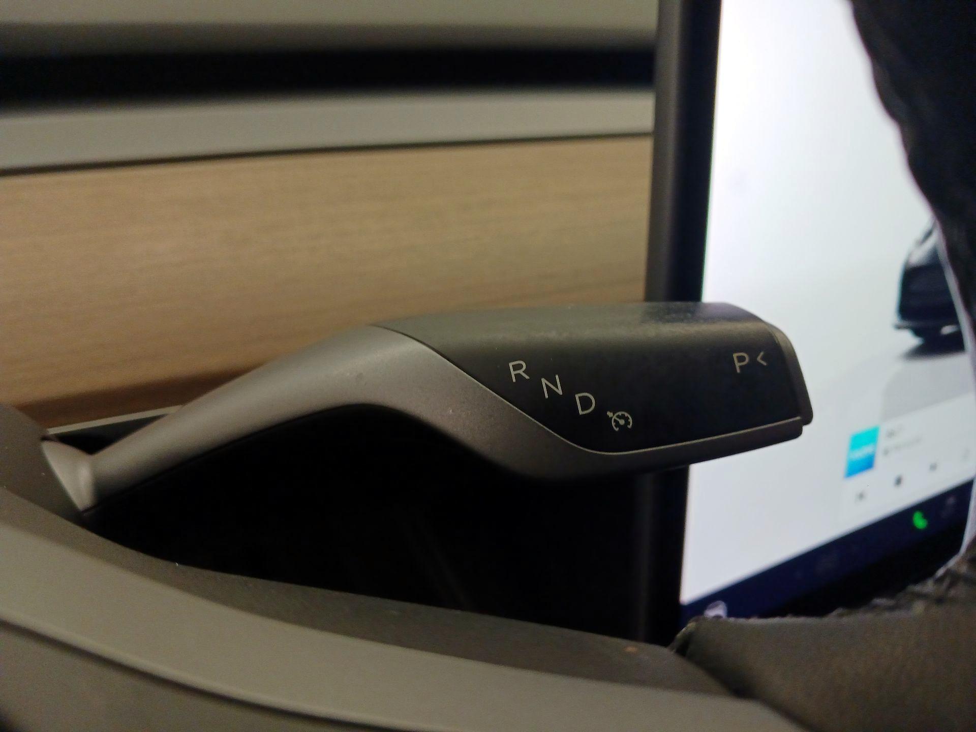 Thumbnail: 2023 Tesla Model 3 - 17