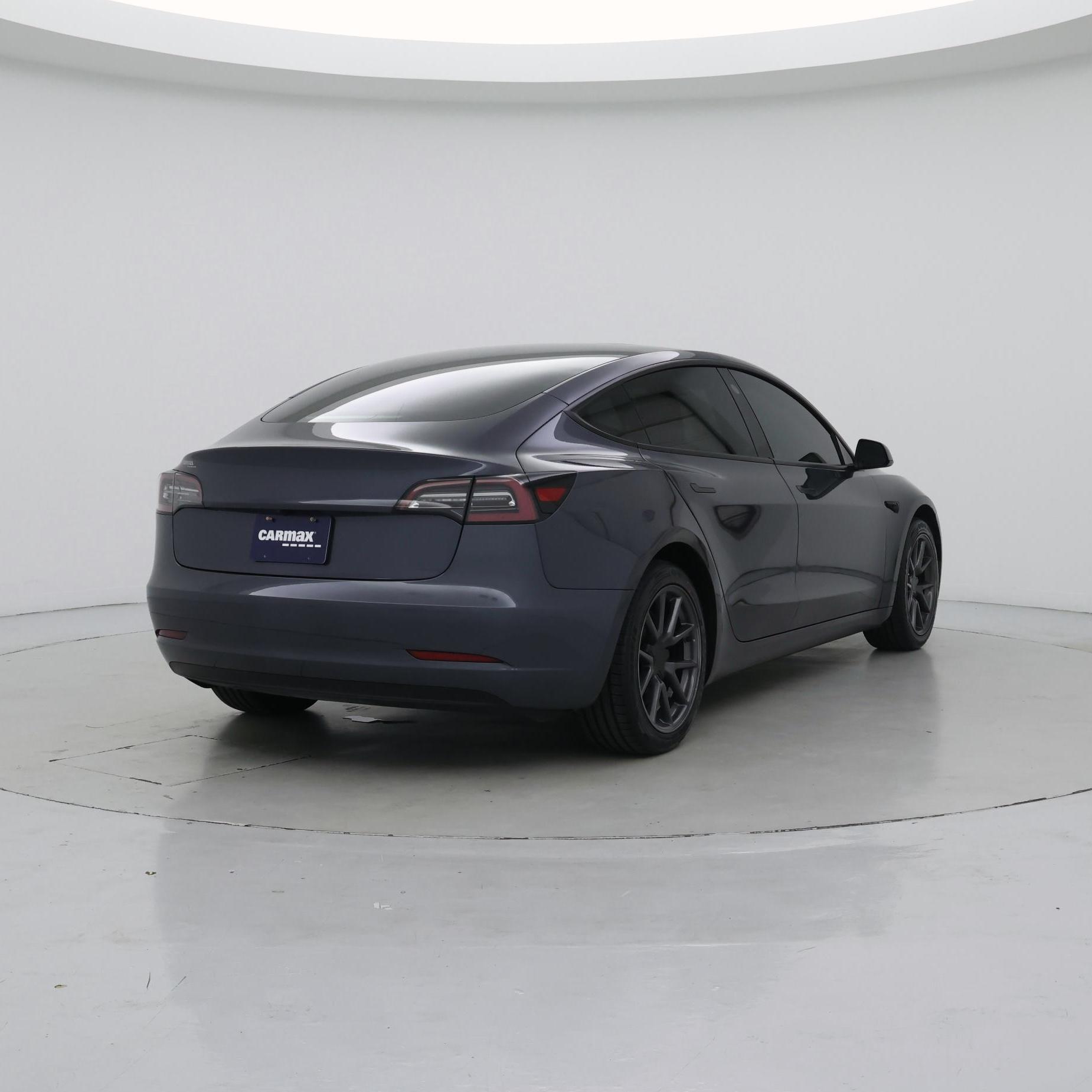 Thumbnail: 2023 Tesla Model 3 - 8