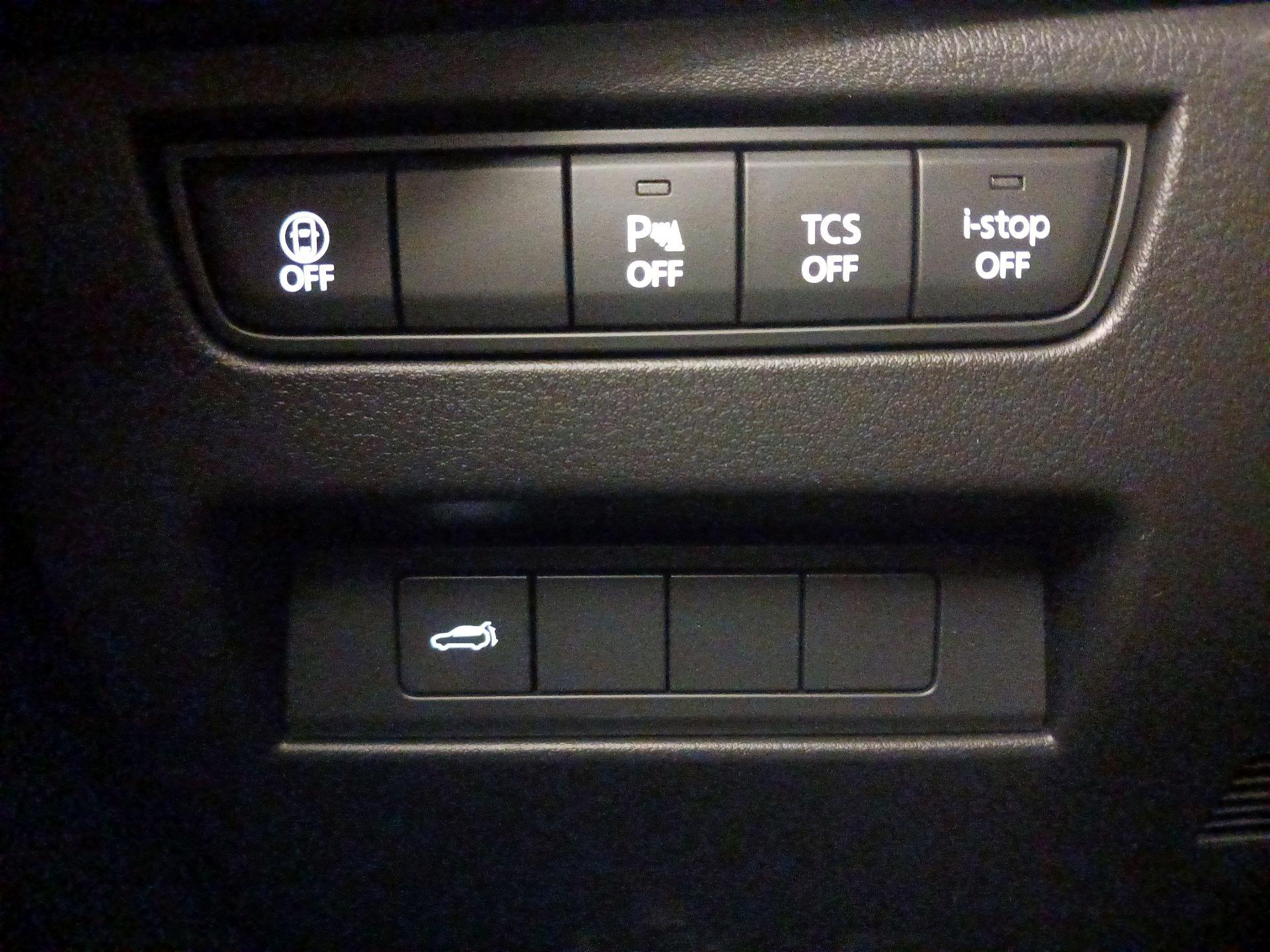 Thumbnail: 2025 Mazda CX-90 - 13