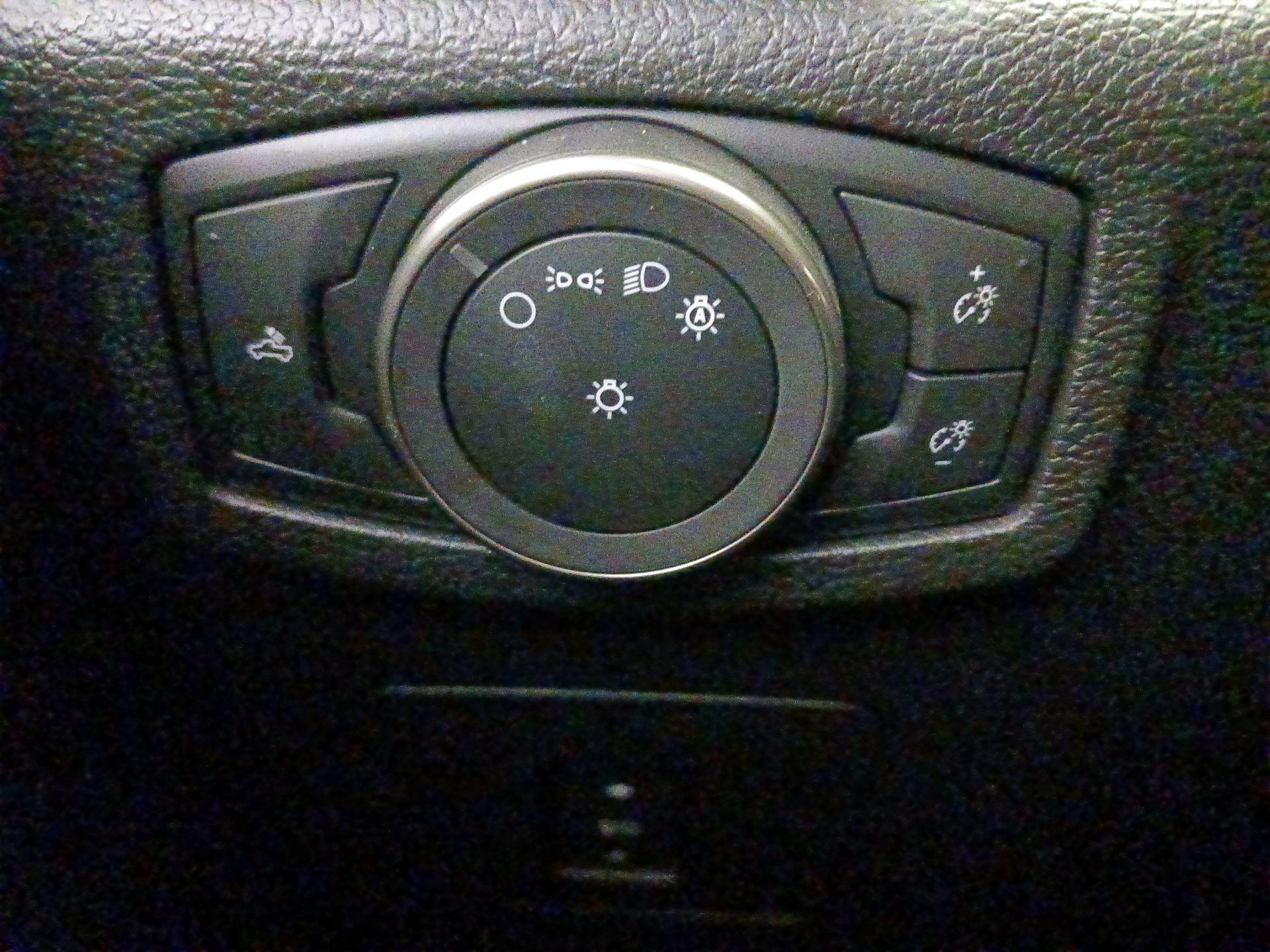 Thumbnail: 2018 Ford F-150 - 13