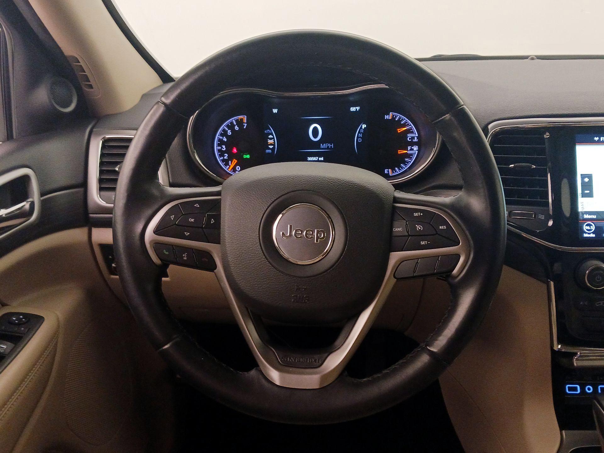 Thumbnail: 2022 Jeep Grand Cherokee - 10