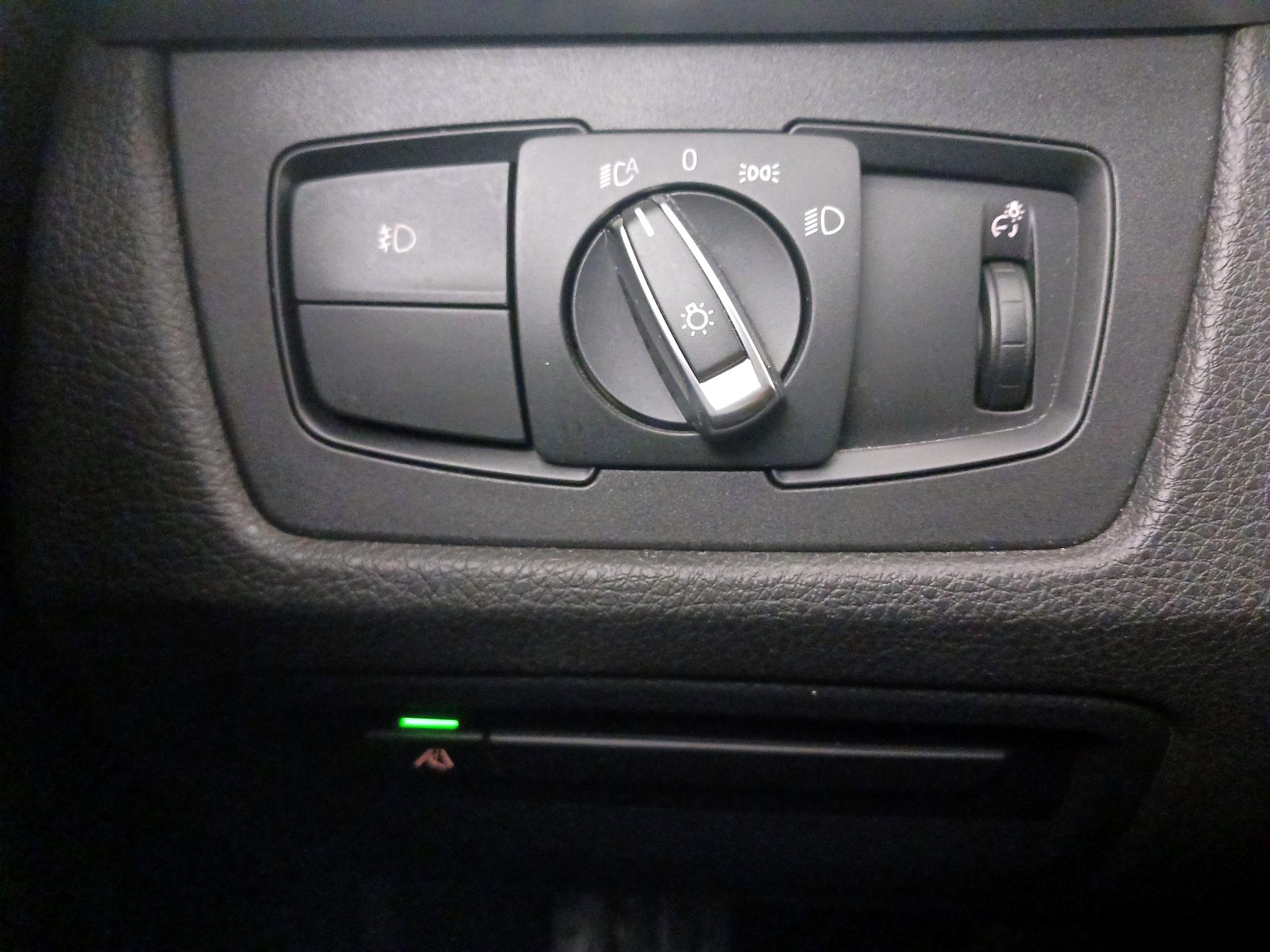 Thumbnail: 2018 BMW 3 Series - 13