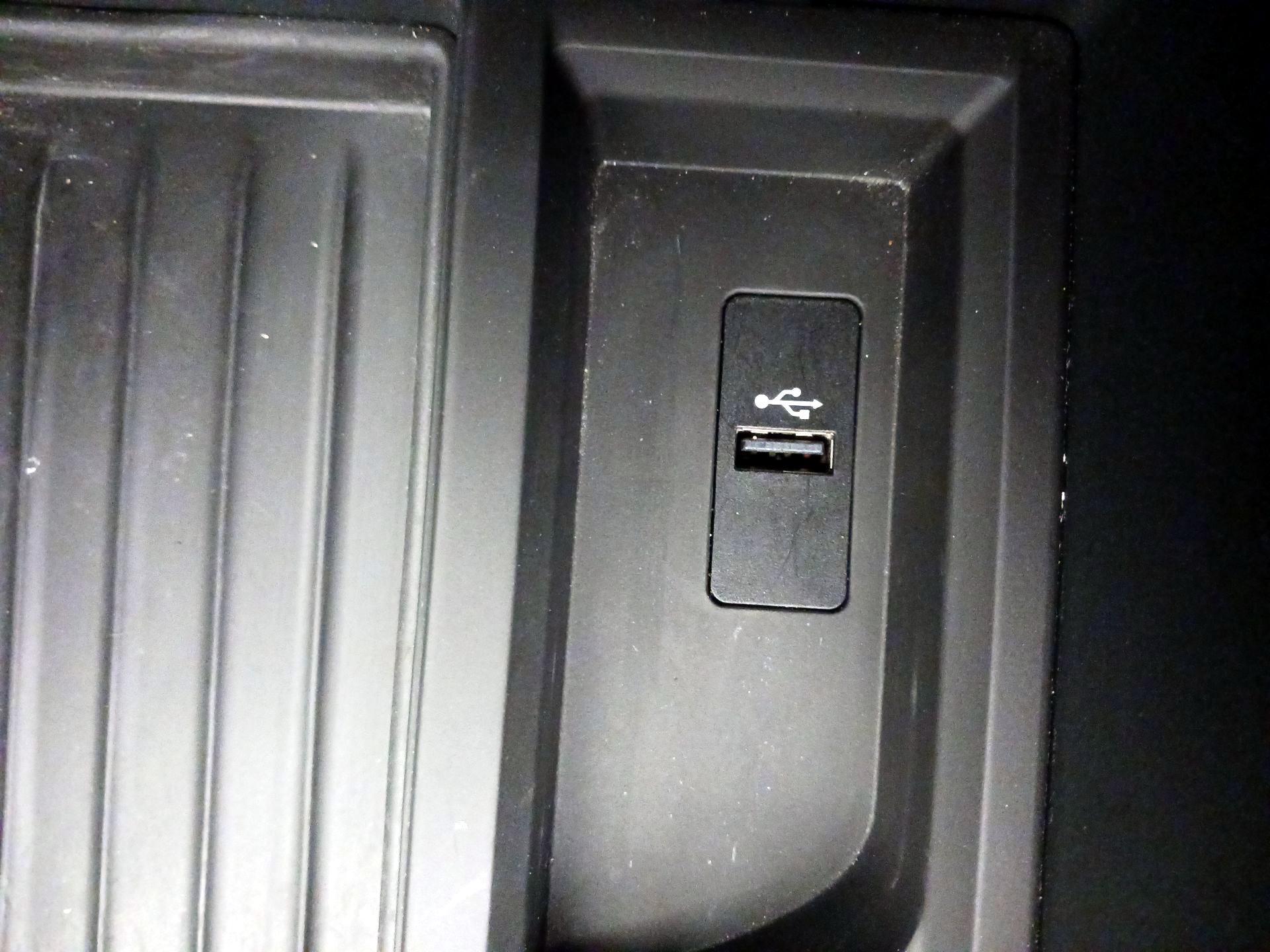 Thumbnail: 2018 BMW 3 Series - 19