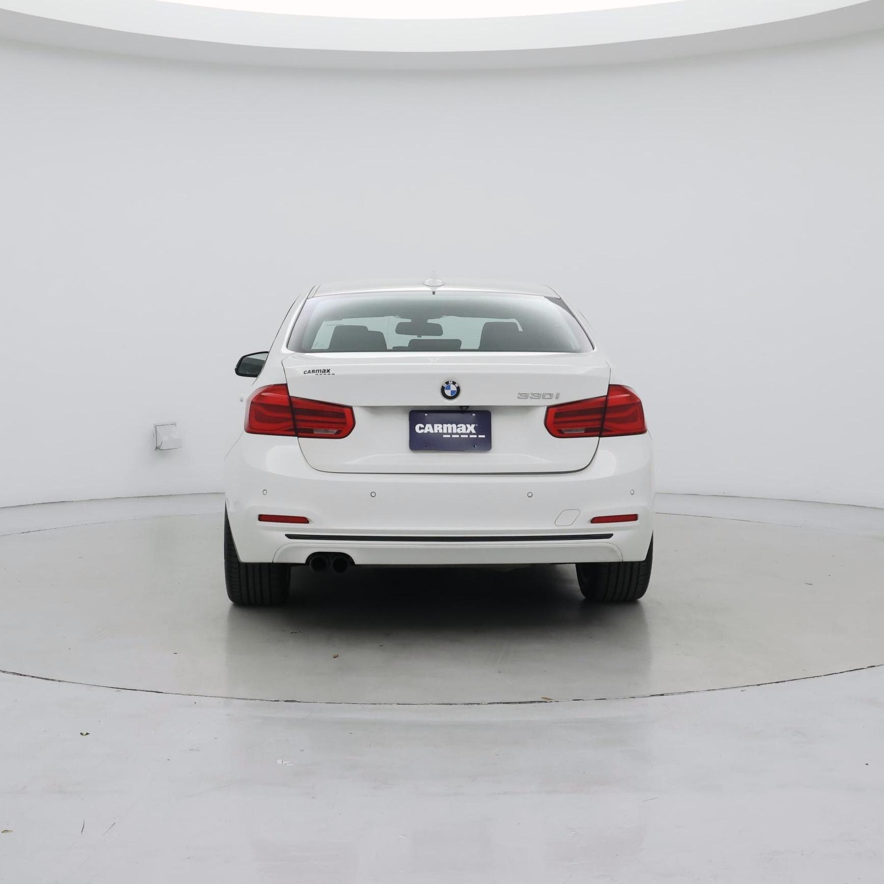 Thumbnail: 2018 BMW 3 Series - 6