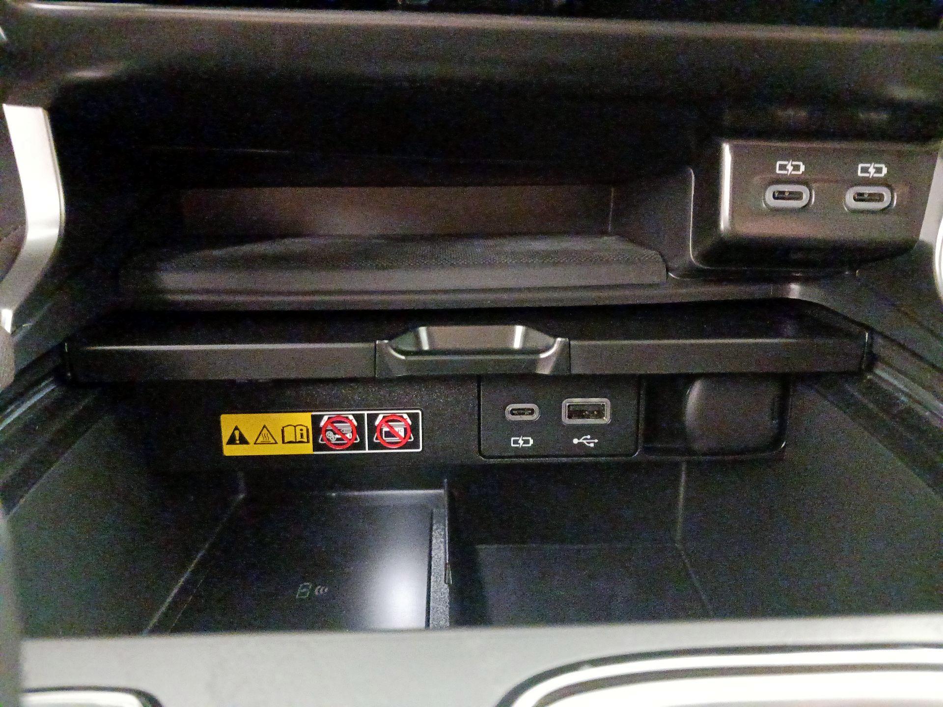 Thumbnail: 2024 Lexus RX - 18