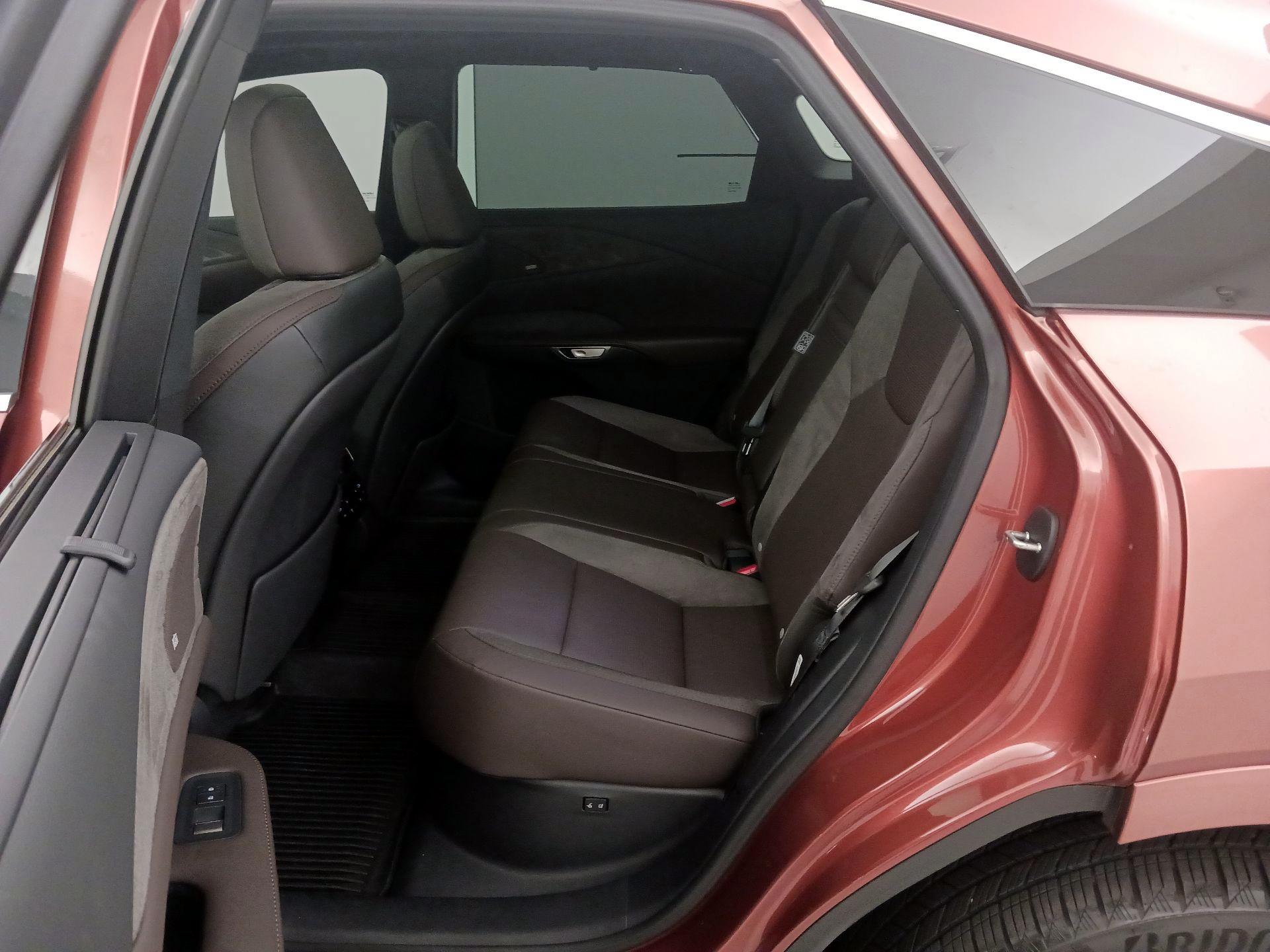 Thumbnail: 2024 Lexus RX - 20