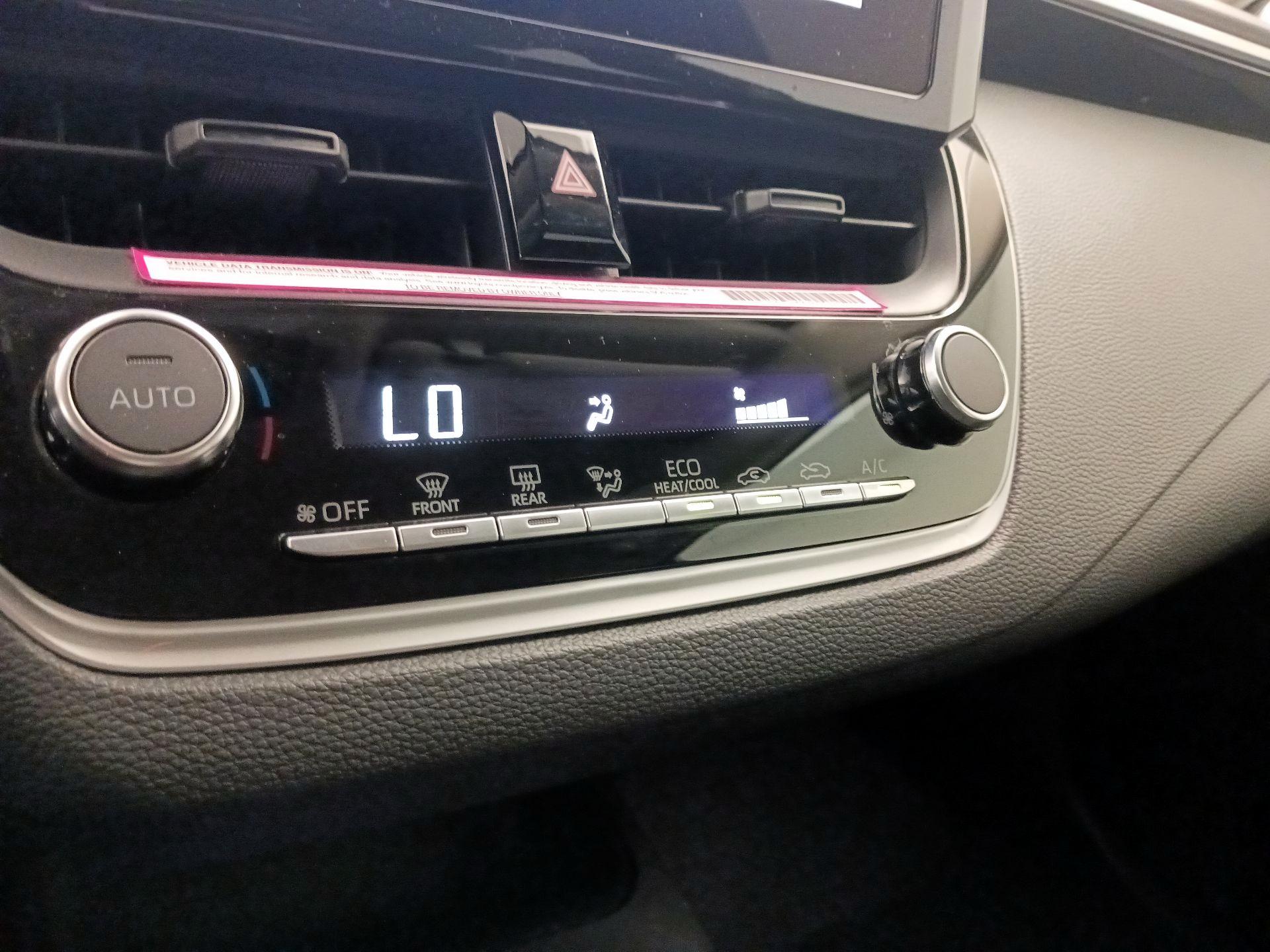 Thumbnail: 2024 Toyota Corolla - 16