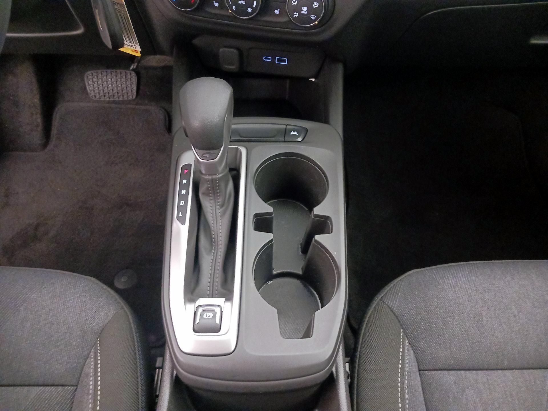 Thumbnail: 2024 Chevrolet Trax - 17