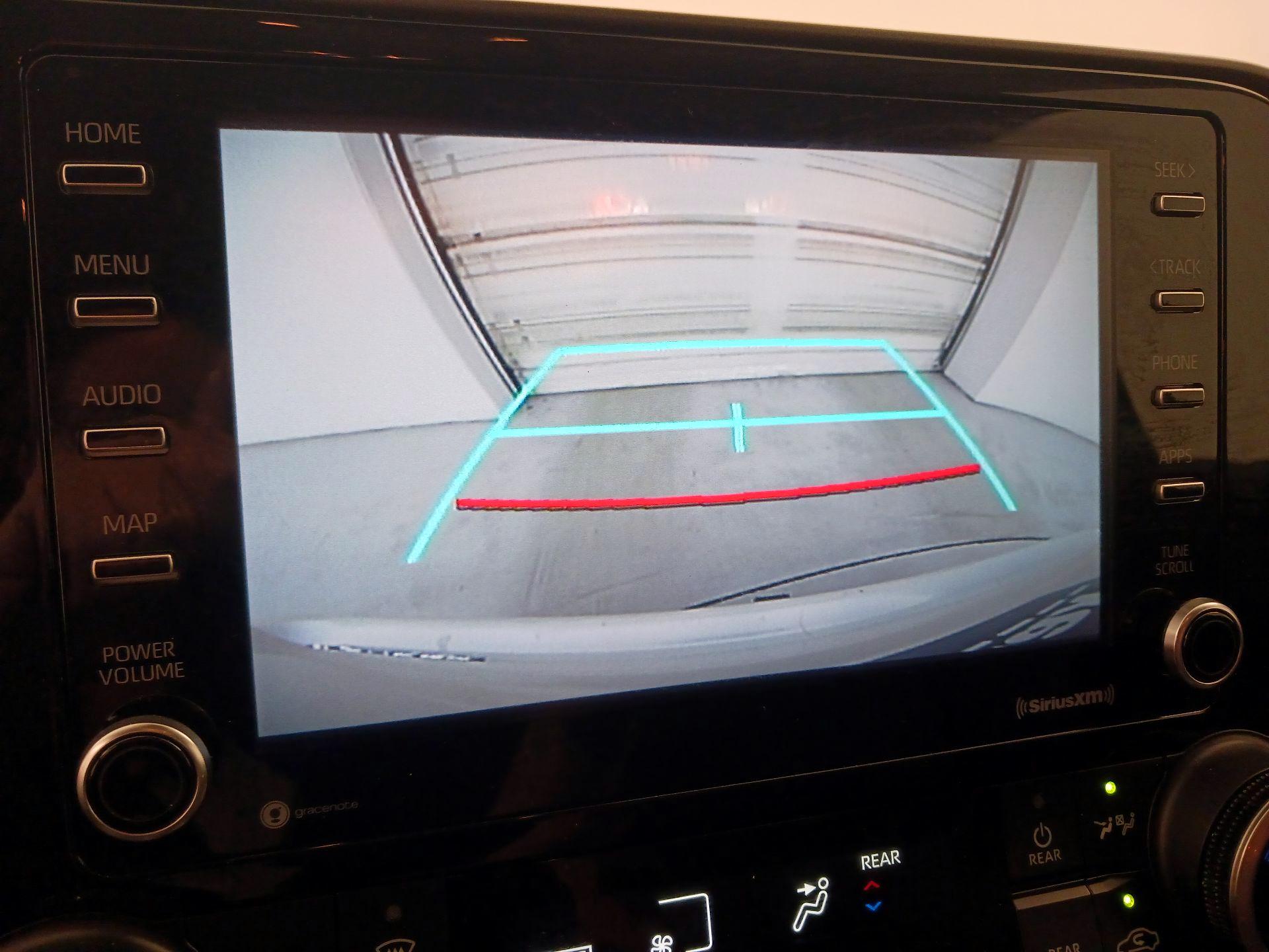 Thumbnail: 2020 Toyota Highlander - 14