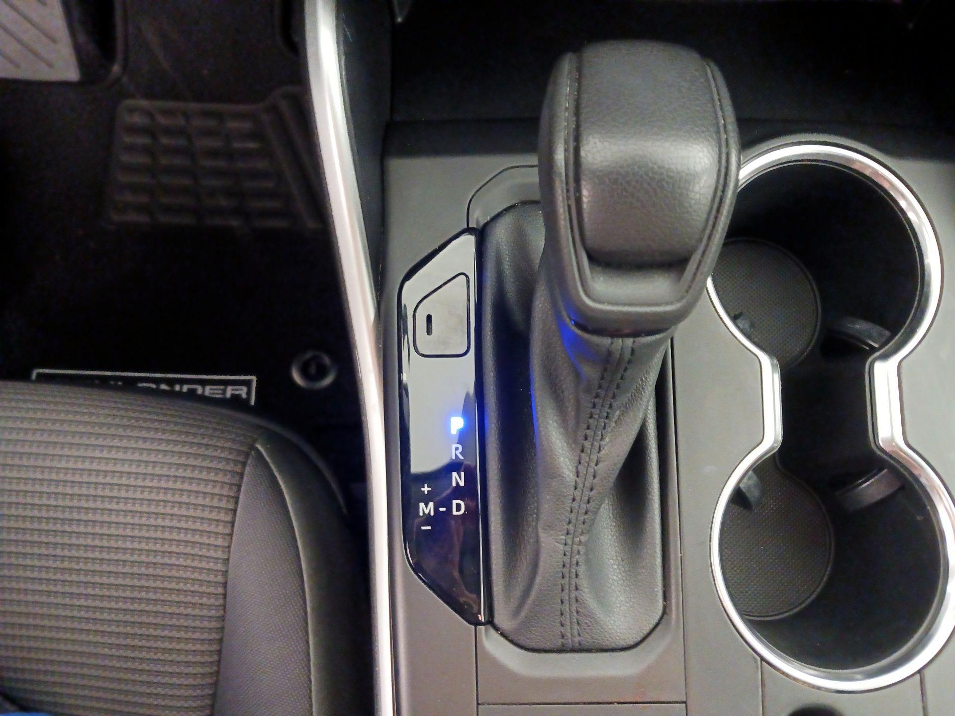 Thumbnail: 2020 Toyota Highlander - 17