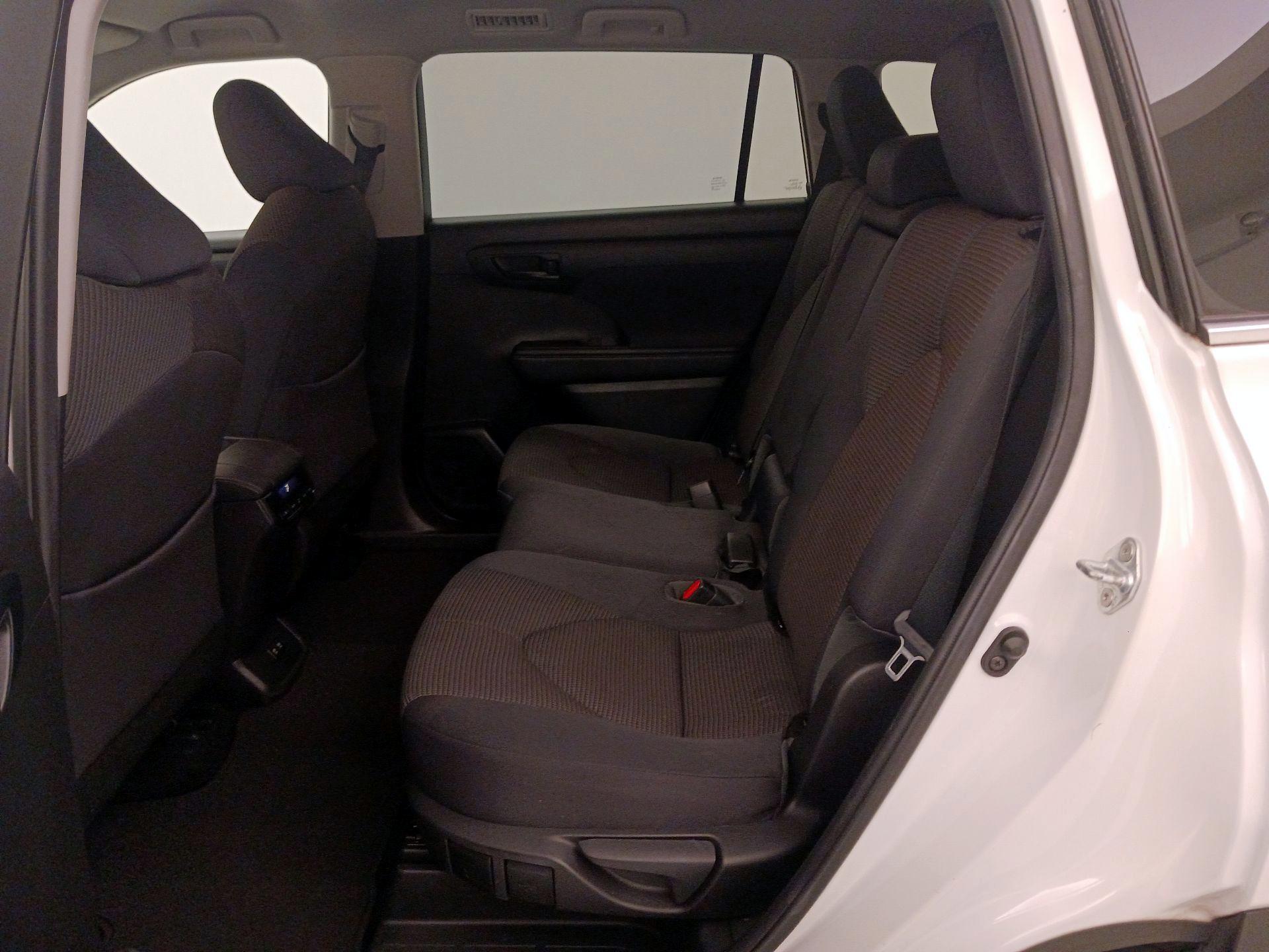 Thumbnail: 2020 Toyota Highlander - 19