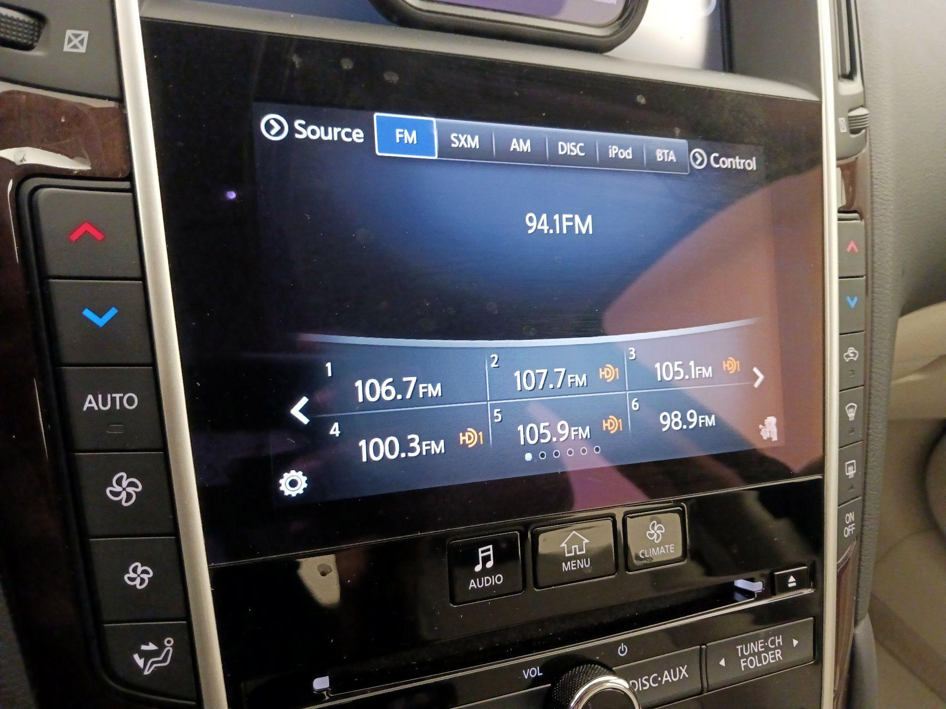 Thumbnail: 2017 INFINITI Q50 - 16