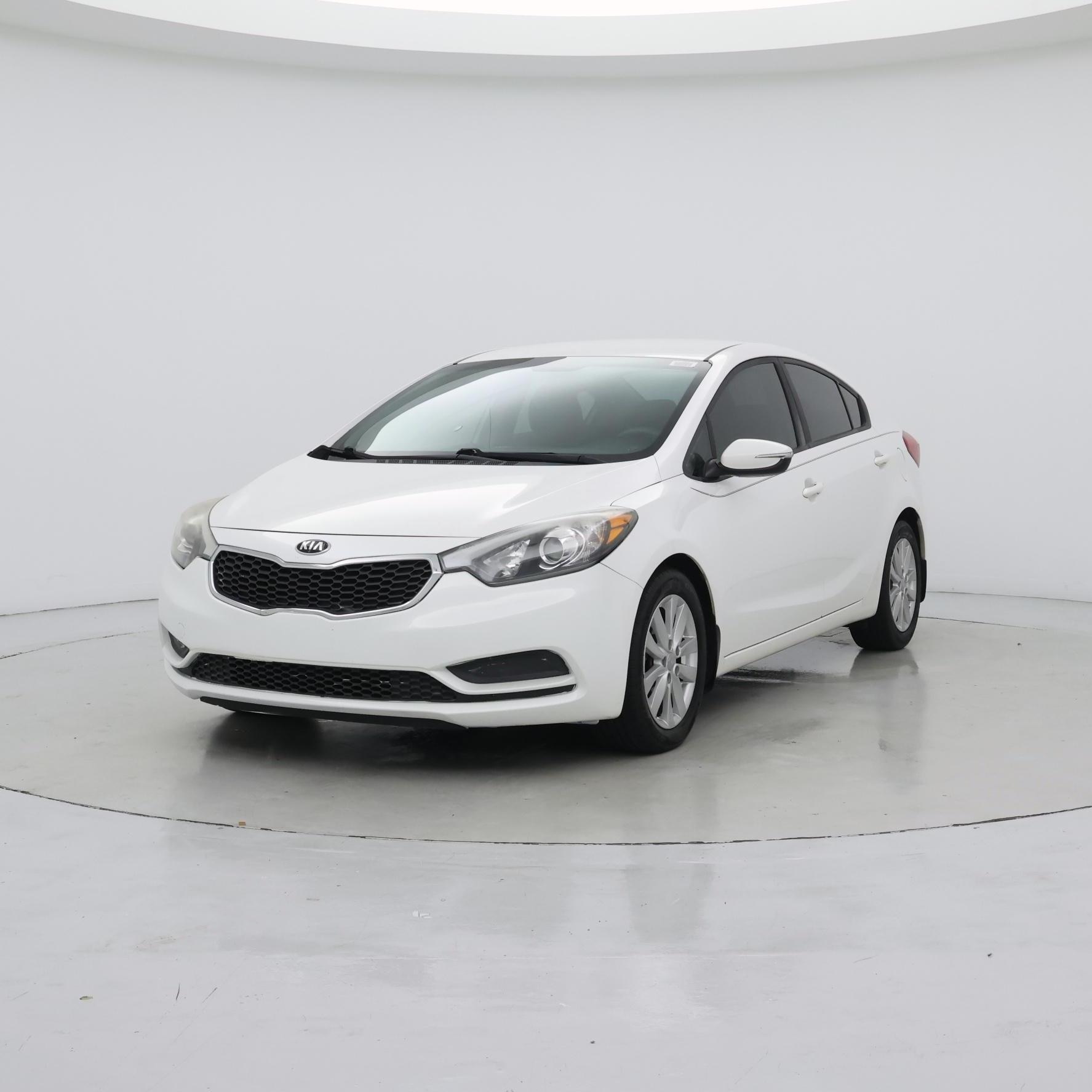 Thumbnail: 2016 Kia Forte - 4