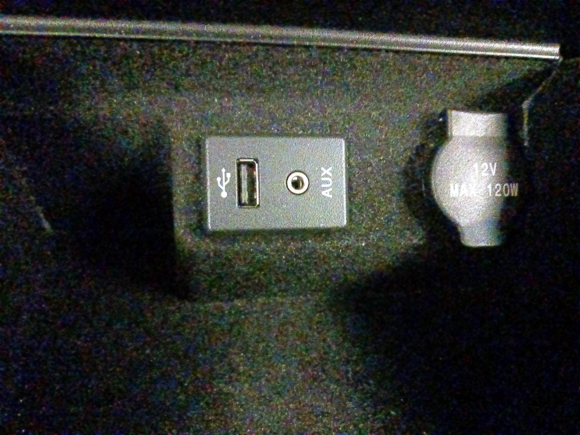 Thumbnail: 2014 Nissan Altima - 18